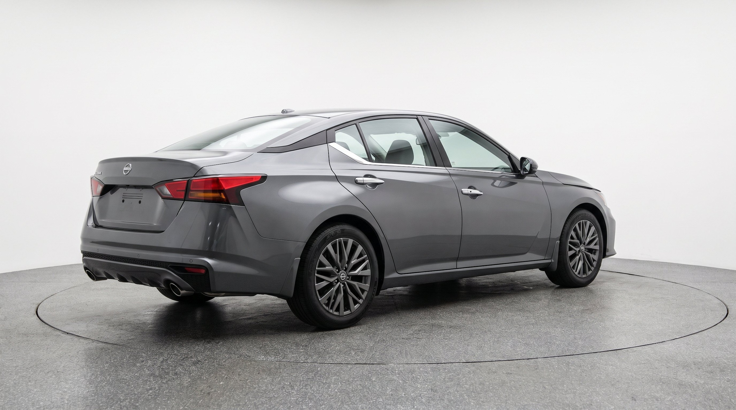Thumbnail: 2025 Nissan Altima - 9