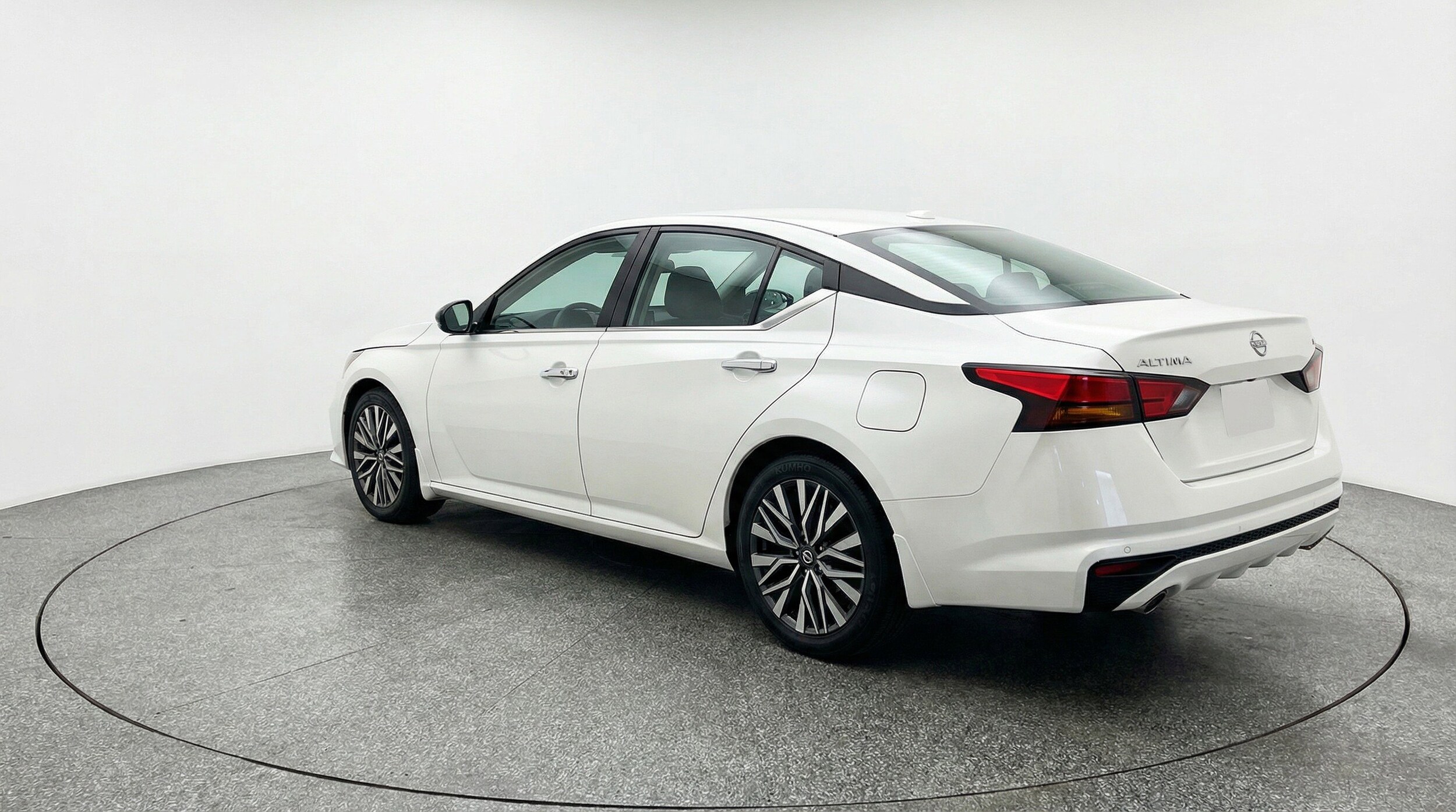 Thumbnail: 2025 Nissan Altima - 6