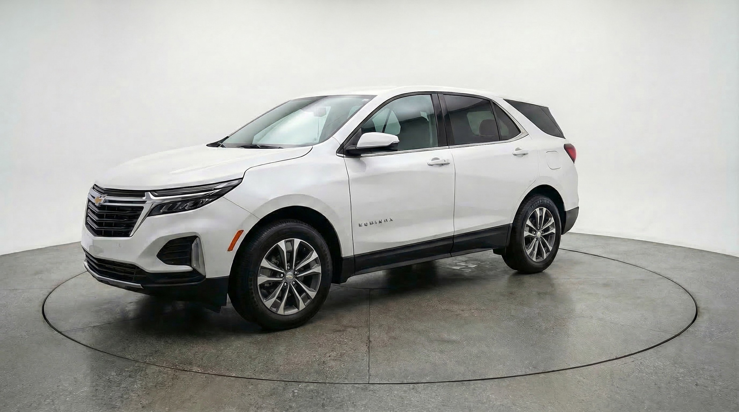 Thumbnail: 2025 Chevrolet Equinox - 3