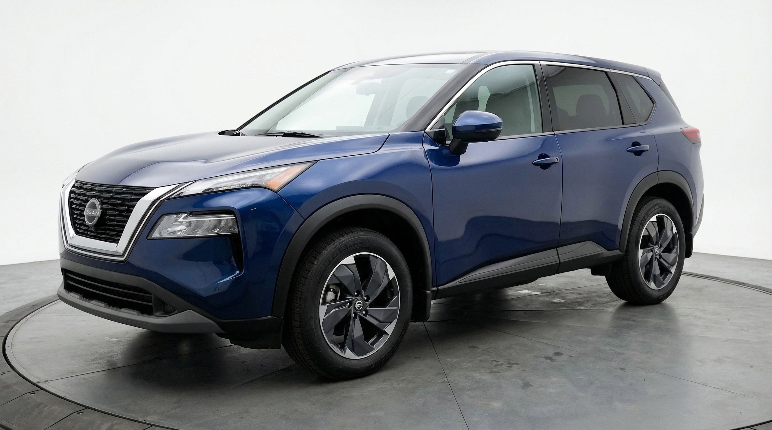 Thumbnail: 2025 Nissan Rogue - 3