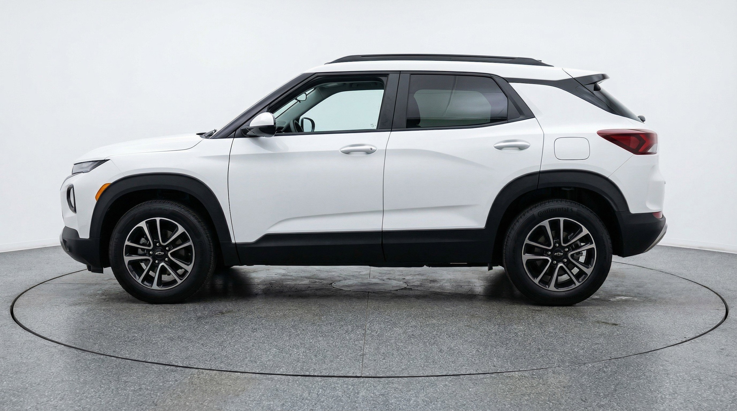 Thumbnail: 2025 Chevrolet TrailBlazer - 5