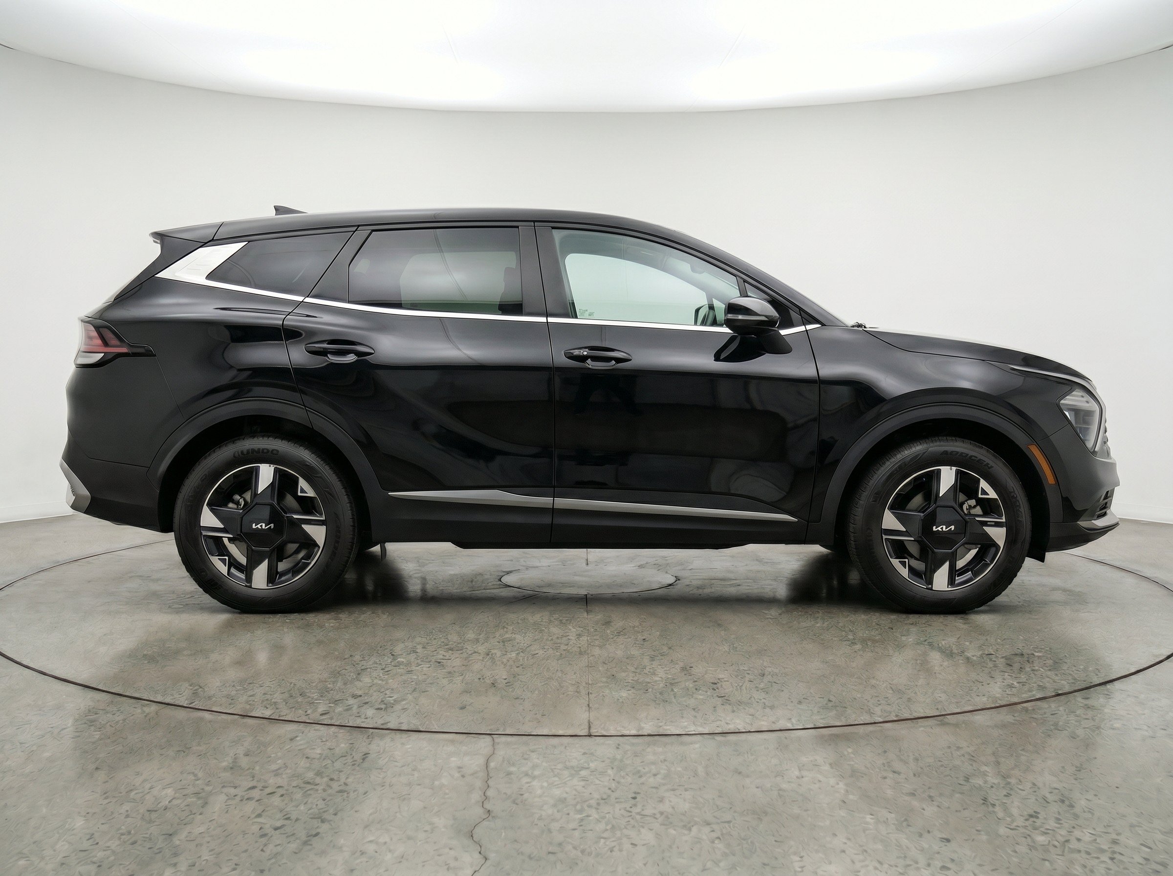 Thumbnail: 2026 Kia Sportage - 11