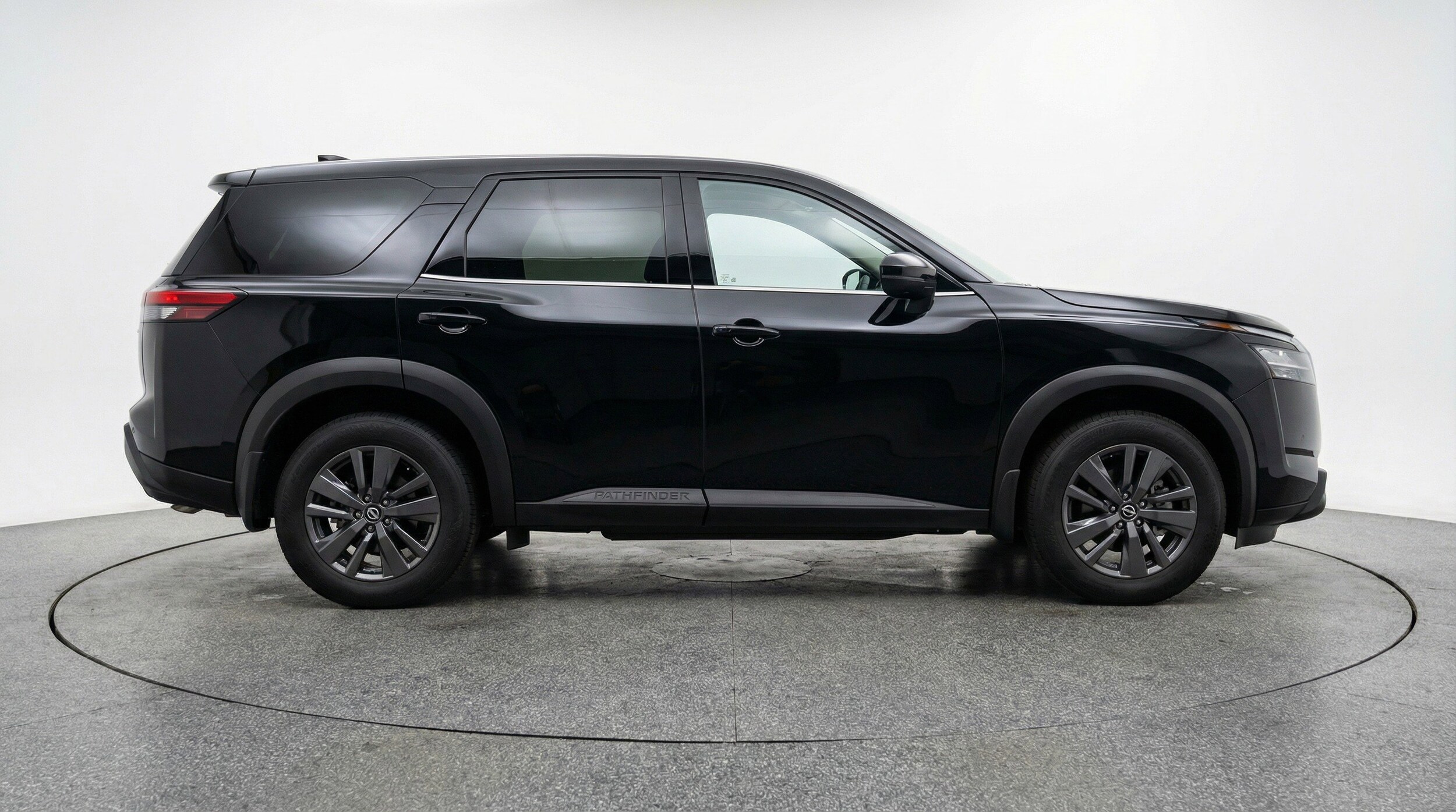 Thumbnail: 2025 Nissan Pathfinder - 11