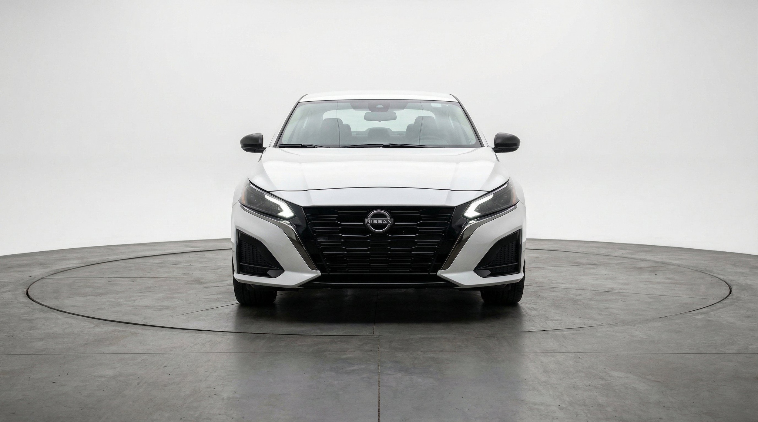 Thumbnail: 2025 Nissan Altima - 2