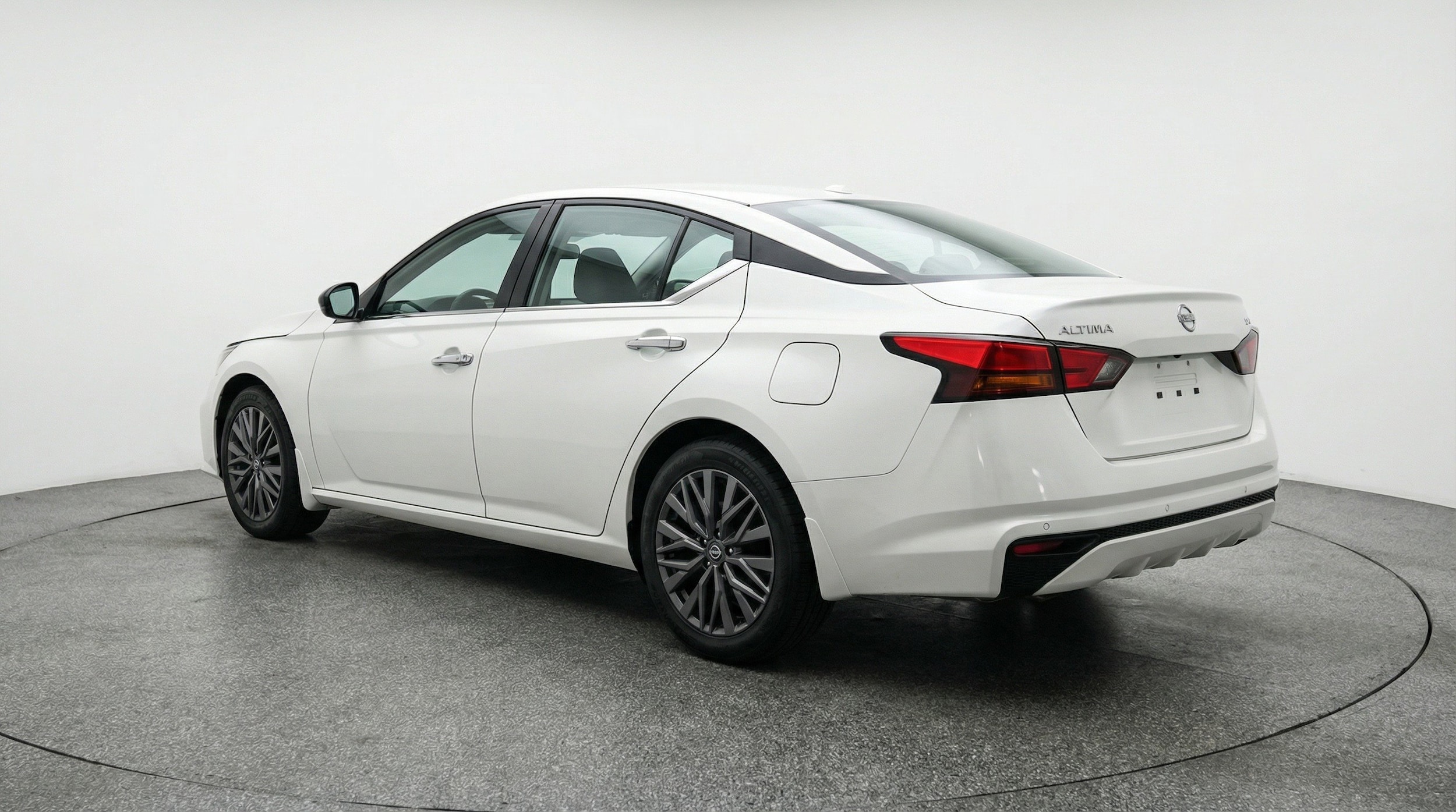 Thumbnail: 2025 Nissan Altima - 6