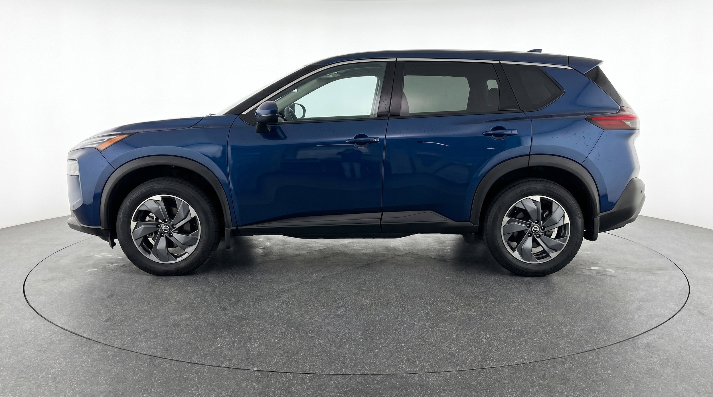 Thumbnail: 2025 Nissan Rogue - 5