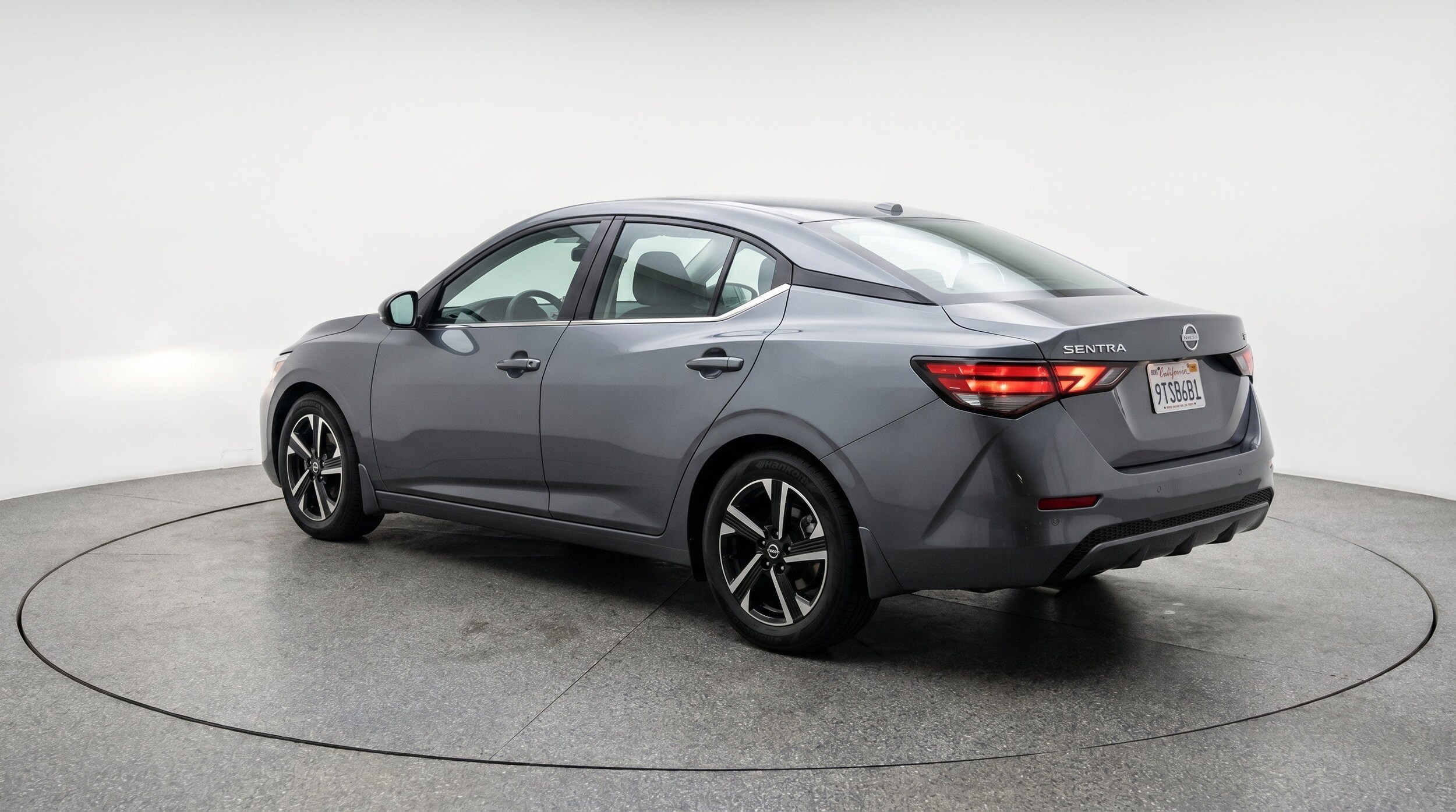 Thumbnail: 2025 Nissan Sentra - 6