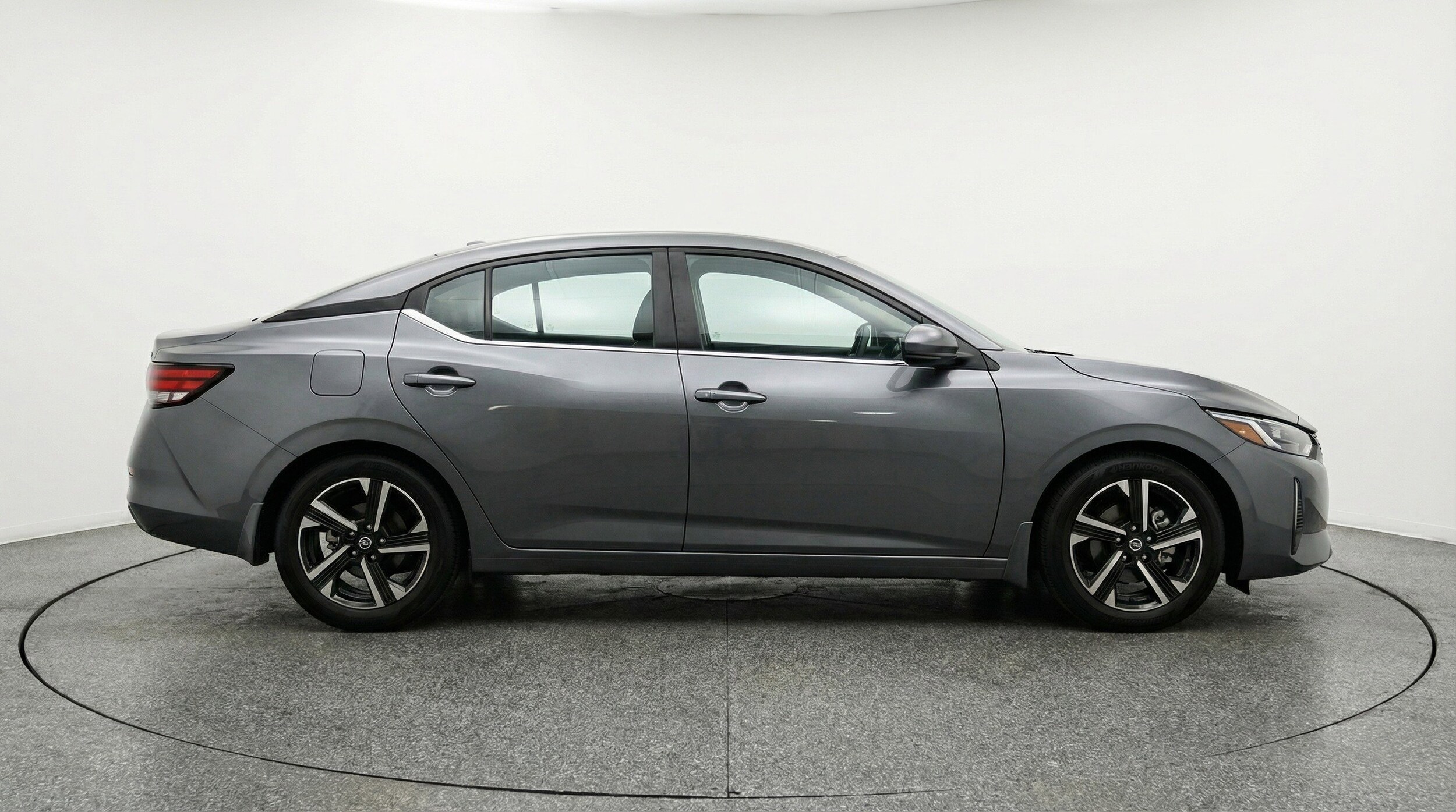Thumbnail: 2025 Nissan Sentra - 11