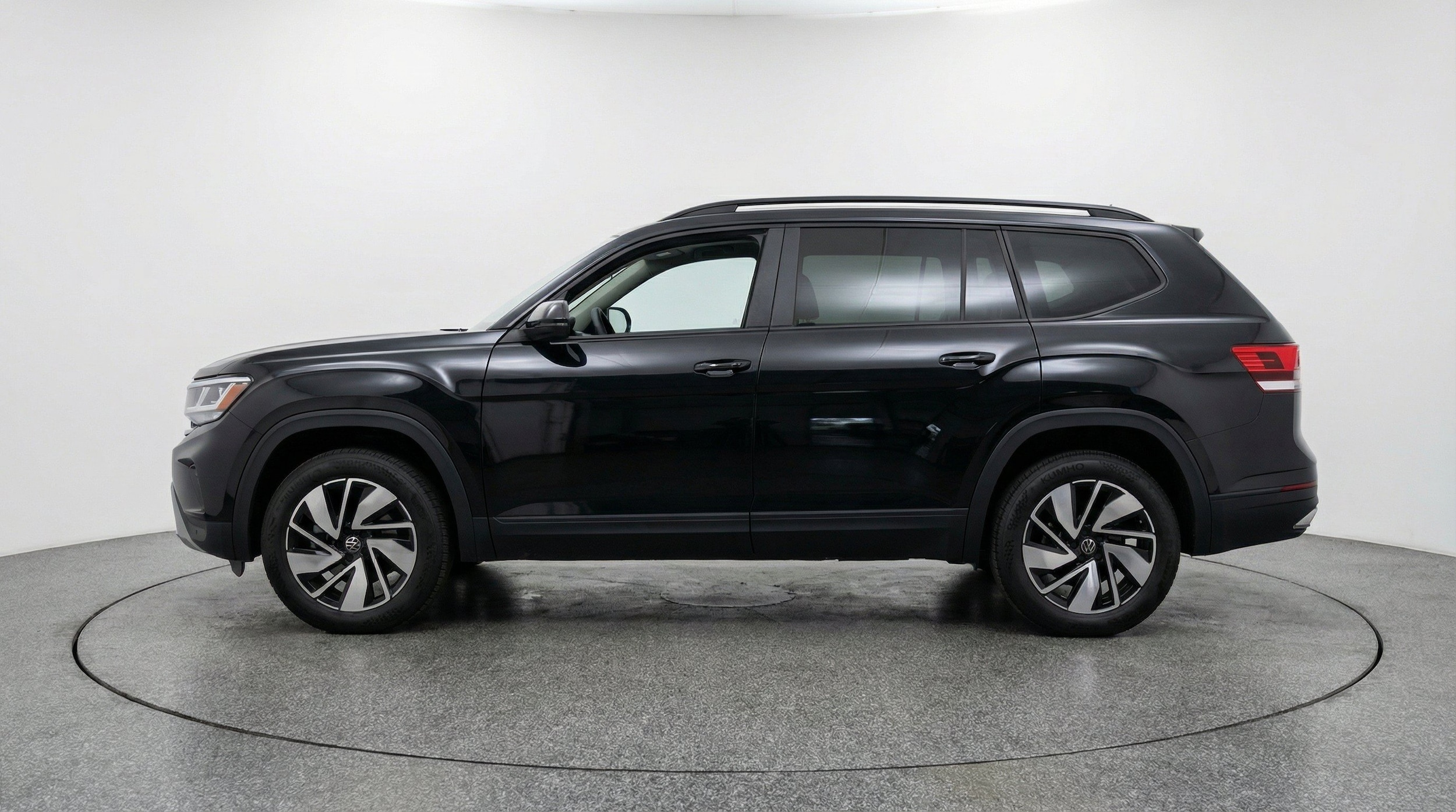 Thumbnail: 2026 Volkswagen Atlas - 5