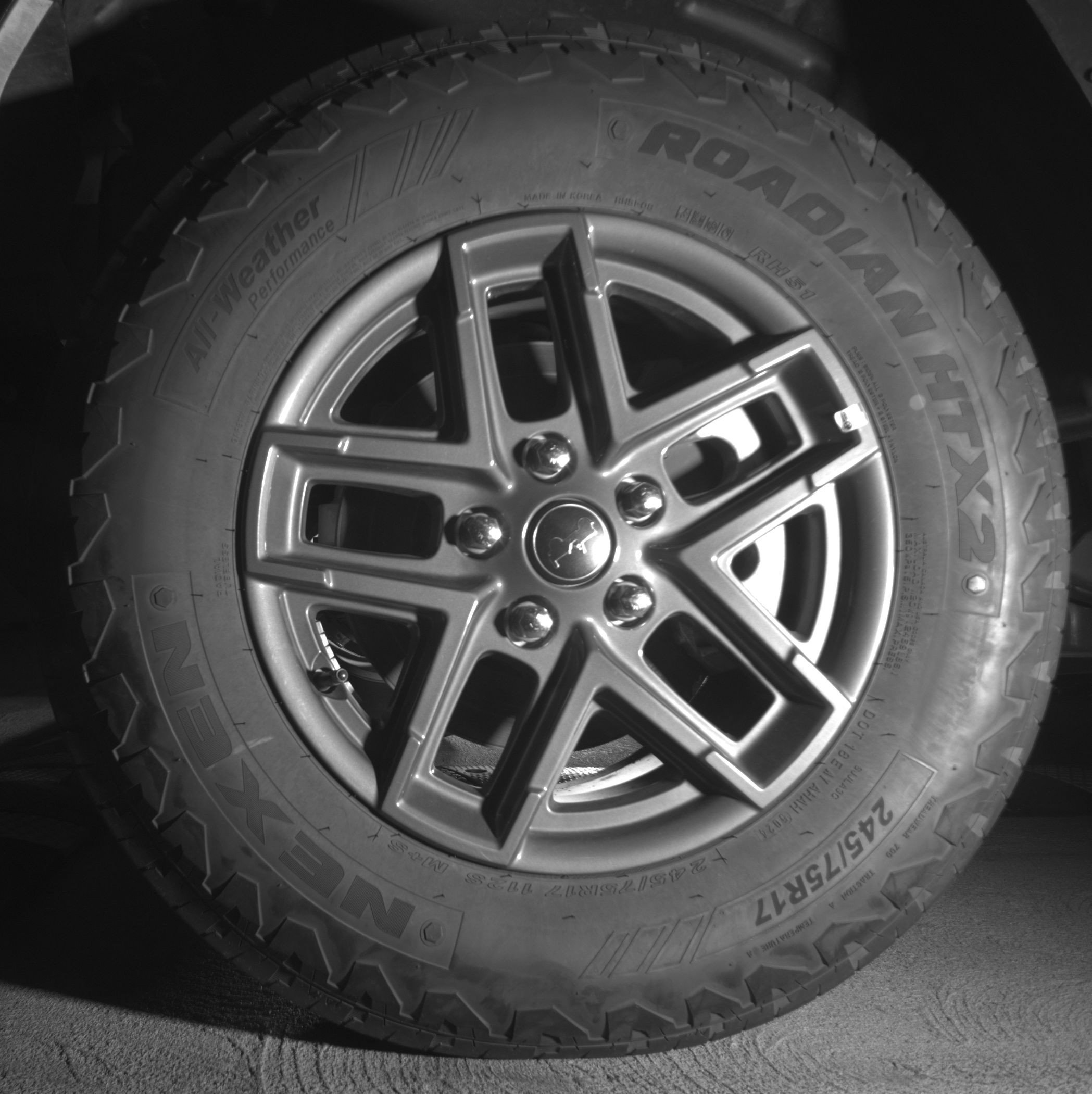 Thumbnail: 2025 Jeep Wrangler - 12