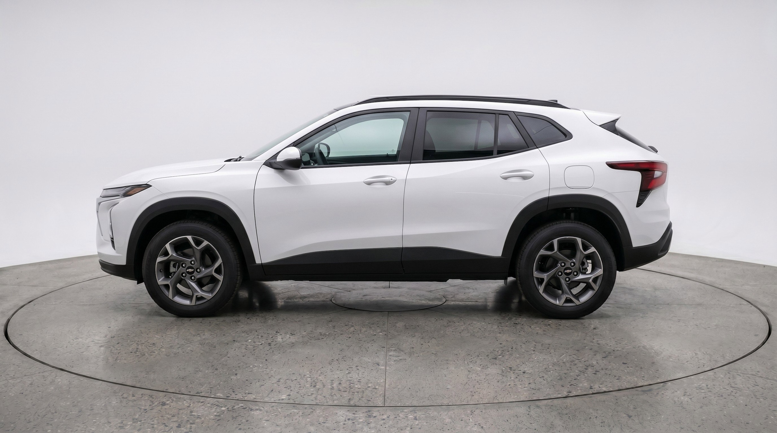 Thumbnail: 2025 Chevrolet Trax - 5