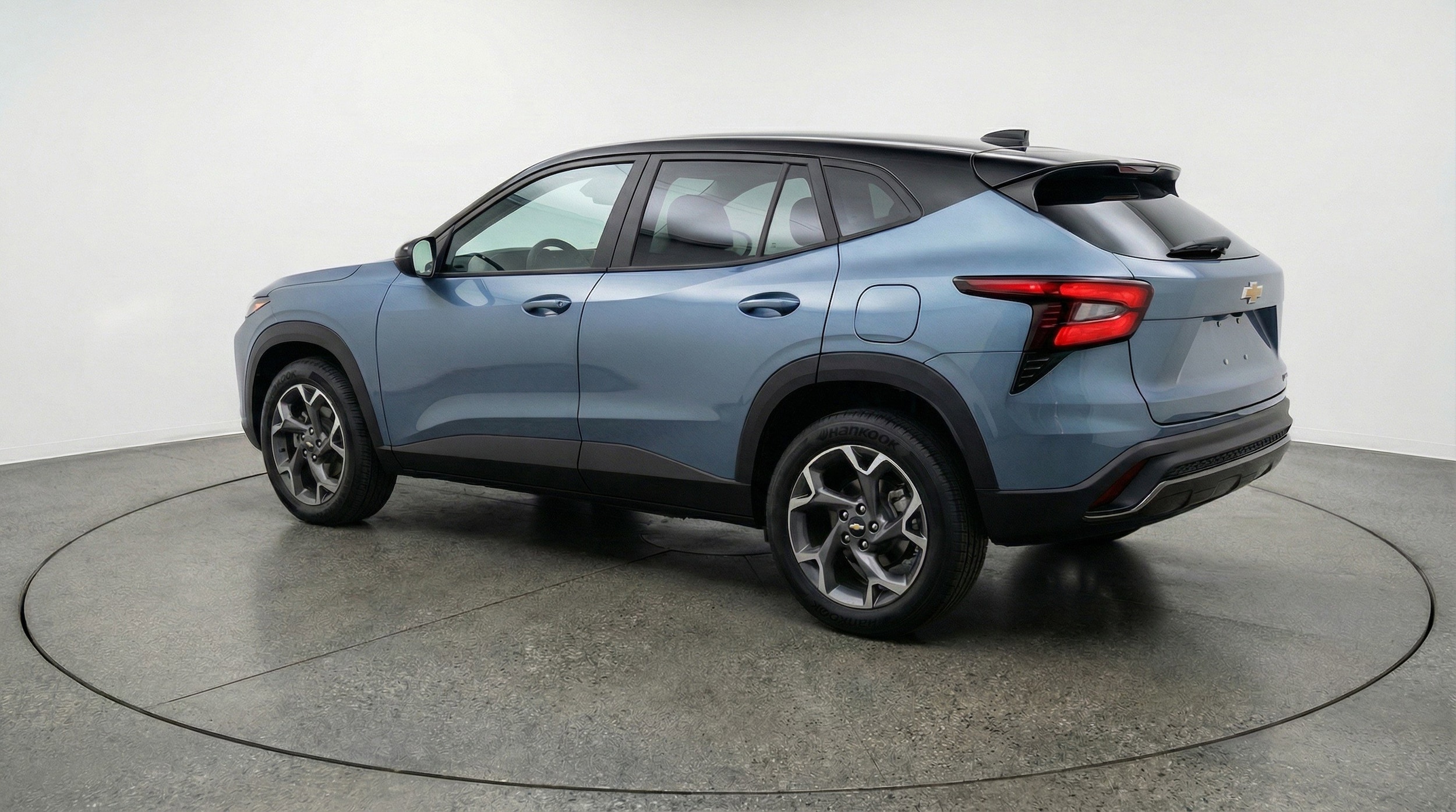 Thumbnail: 2025 Chevrolet Trax - 6