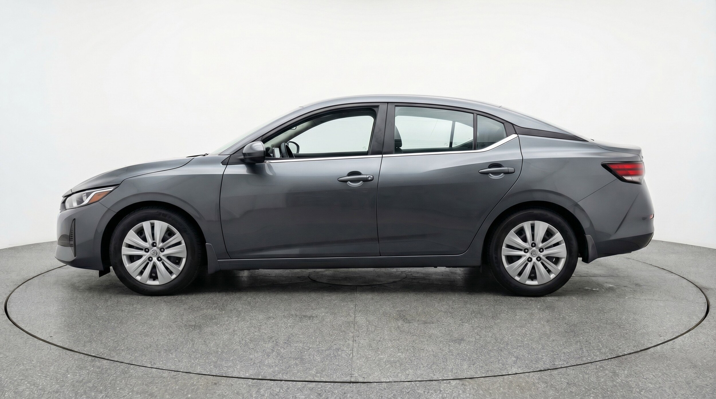 Thumbnail: 2025 Nissan Sentra - 5