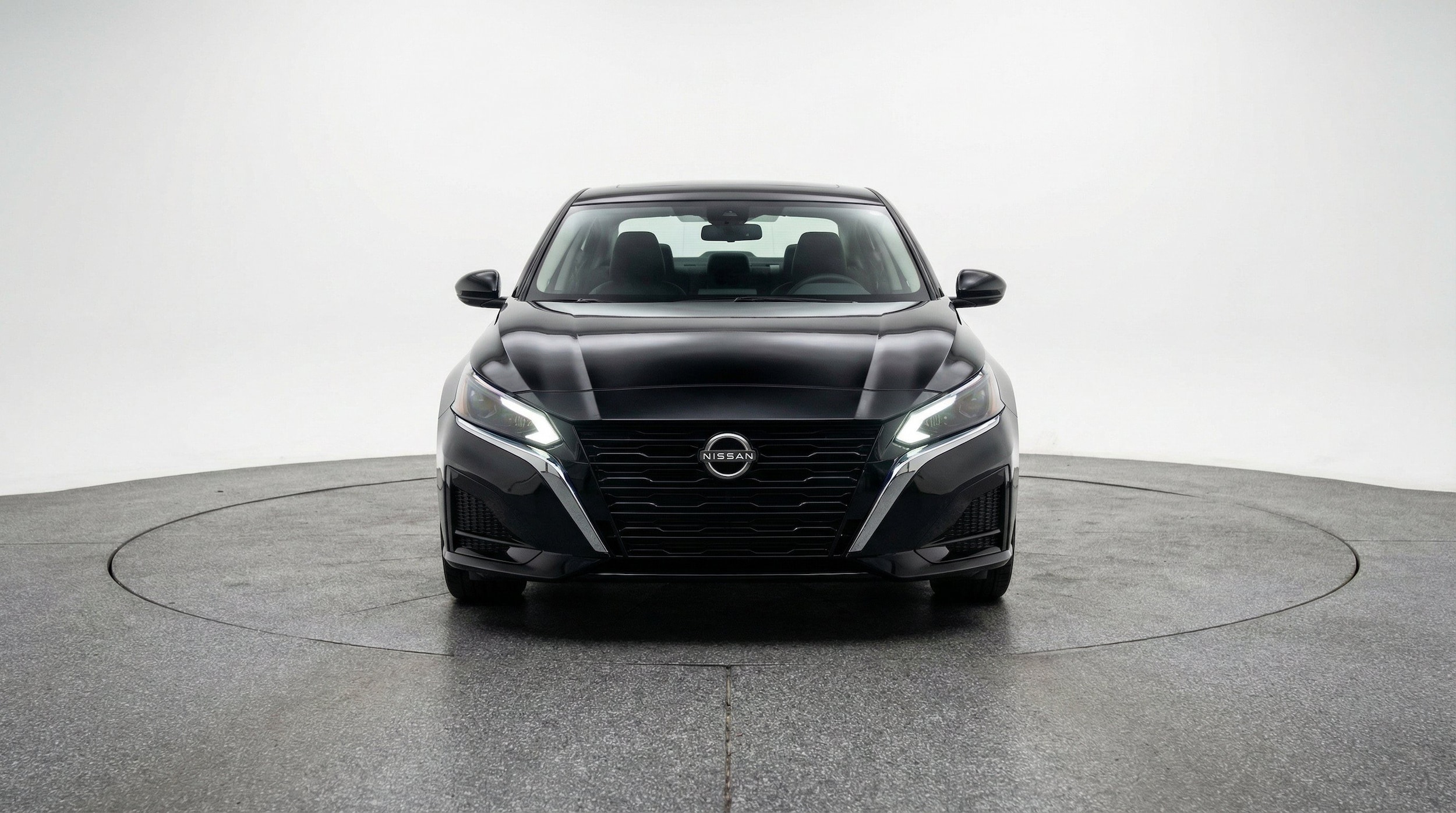Thumbnail: 2025 Nissan Altima - 2