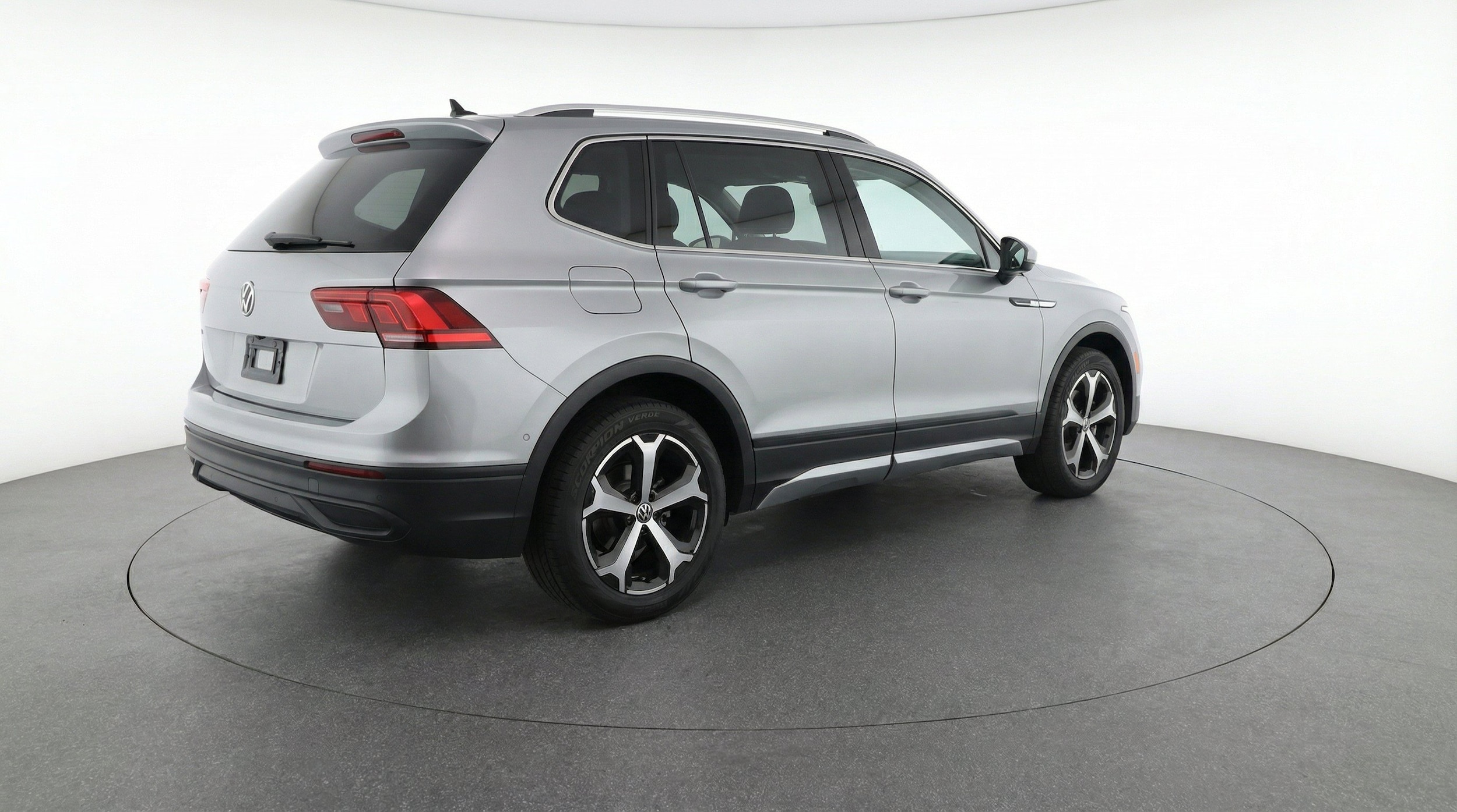 Thumbnail: 2026 Volkswagen Tiguan - 9