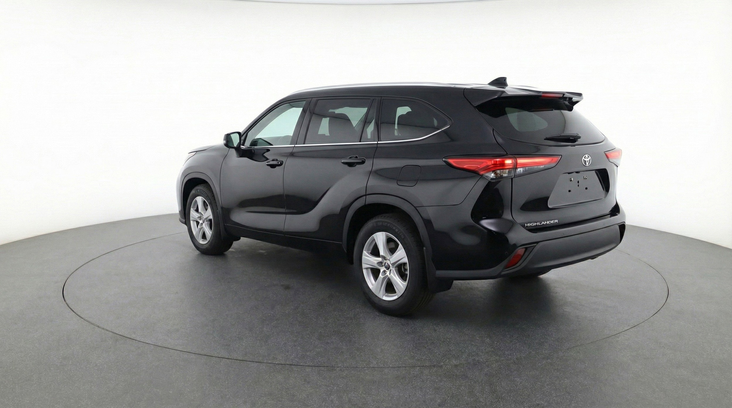 Thumbnail: 2025 Toyota Highlander - 6