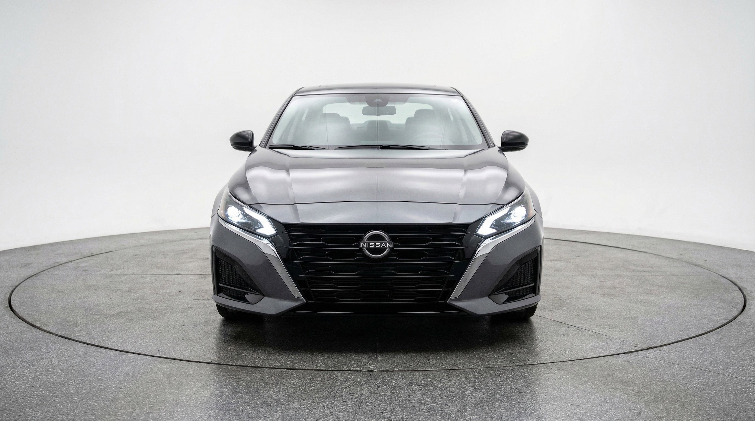 Thumbnail: 2025 Nissan Altima - 2