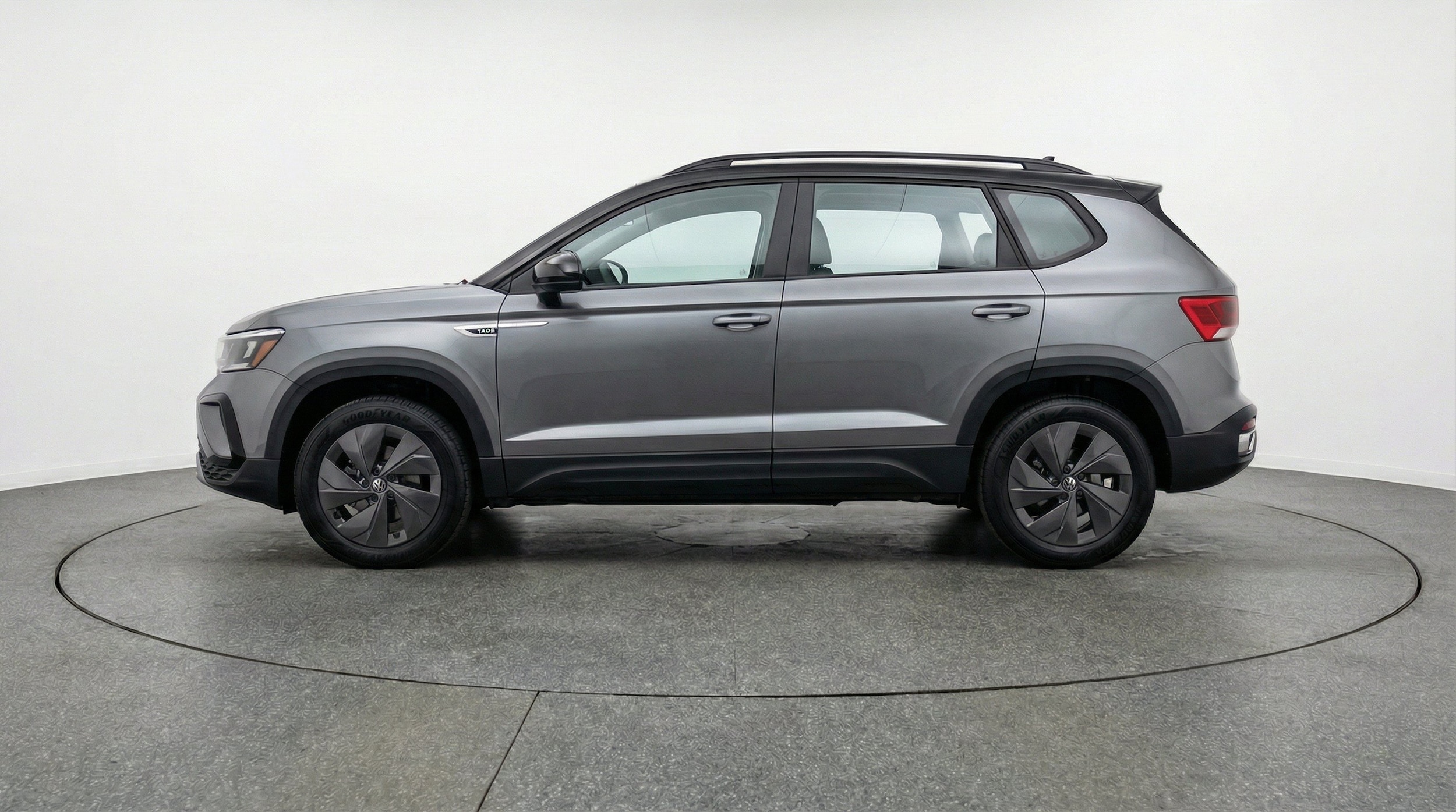 Thumbnail: 2026 Volkswagen Taos - 5