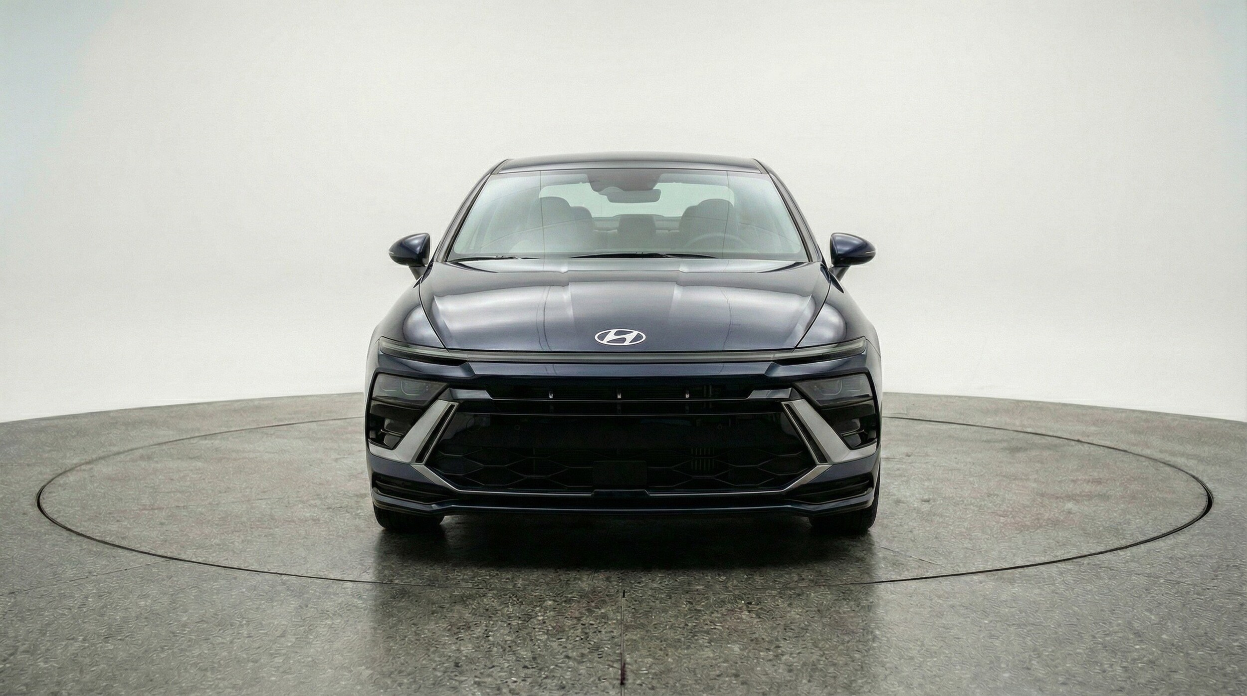 Thumbnail: 2025 Hyundai Sonata - 2