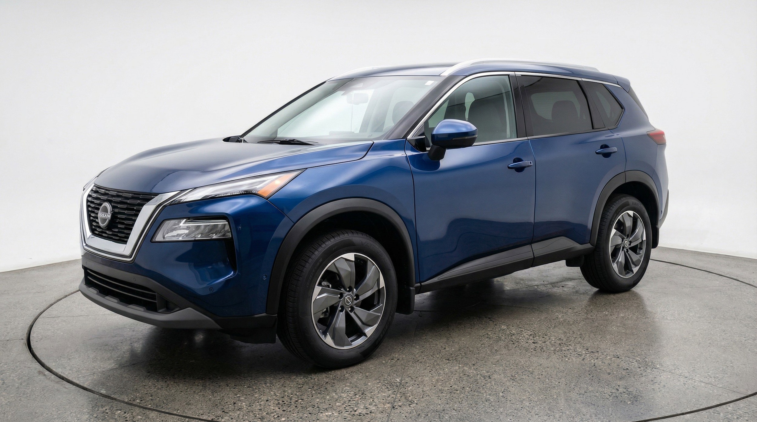 Thumbnail: 2025 Nissan Rogue - 3