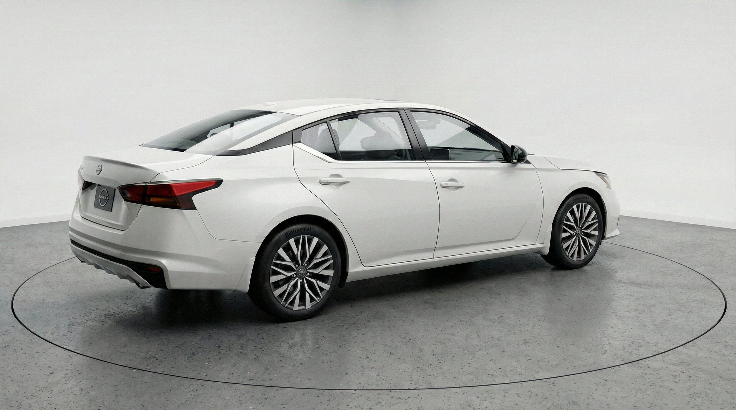 Thumbnail: 2025 Nissan Altima - 9
