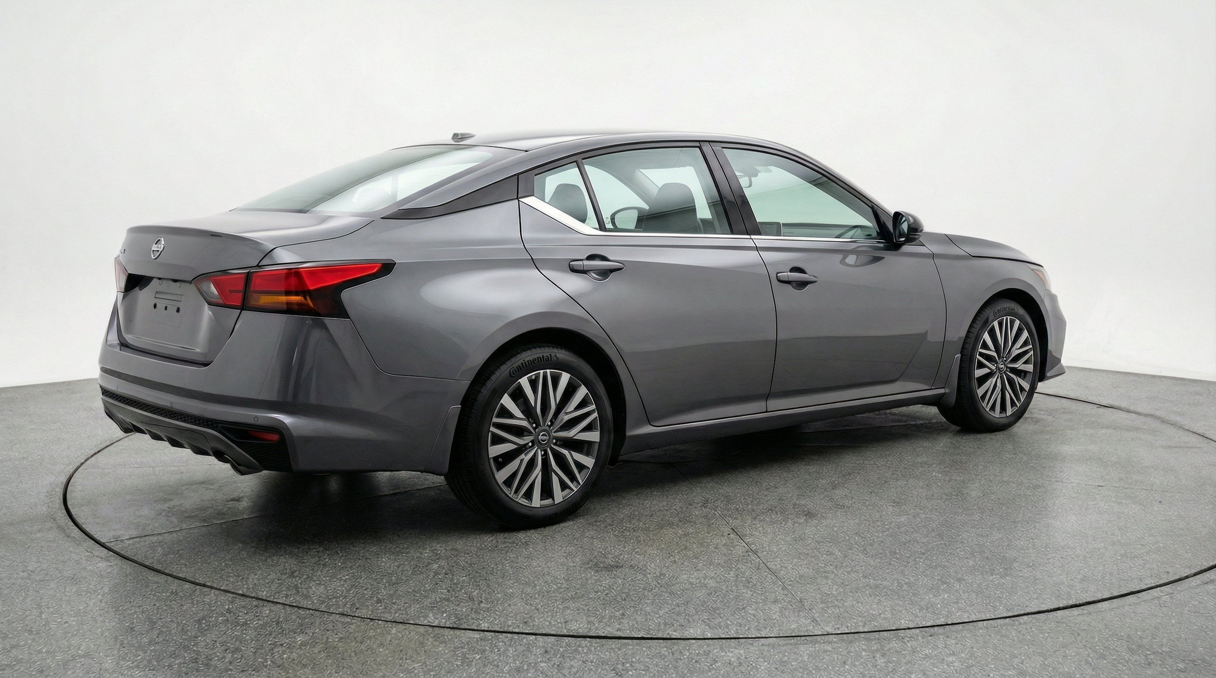 Thumbnail: 2025 Nissan Altima - 9