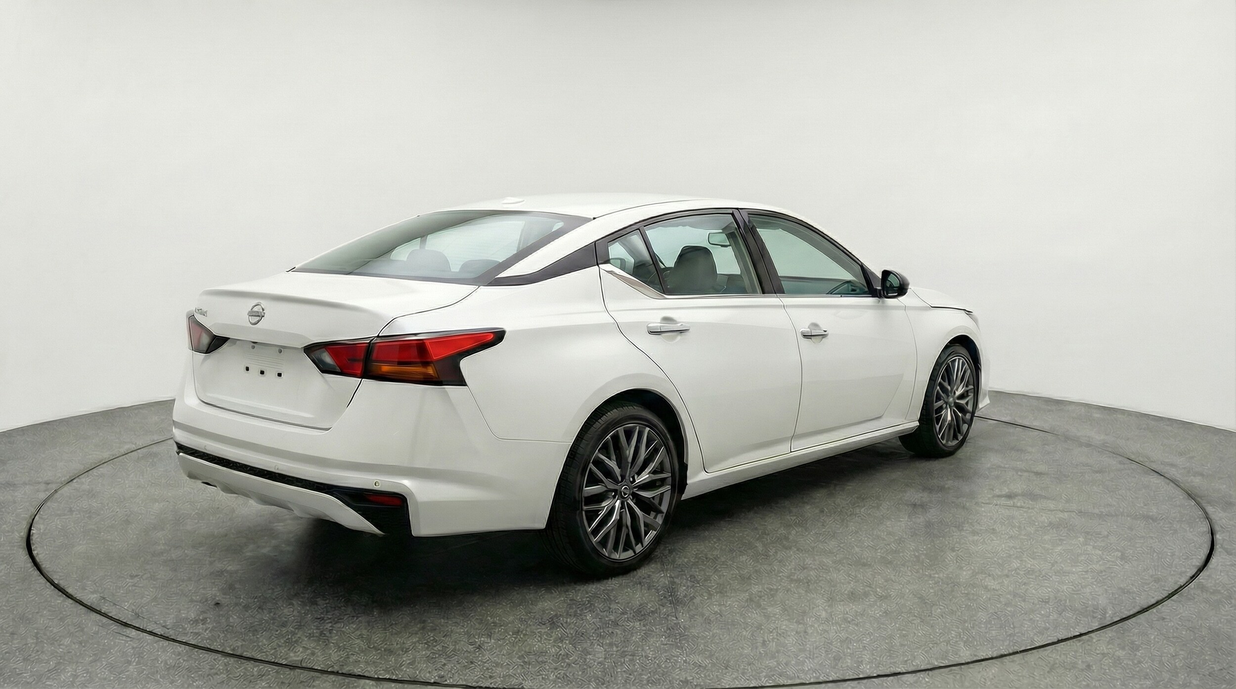 Thumbnail: 2025 Nissan Altima - 7