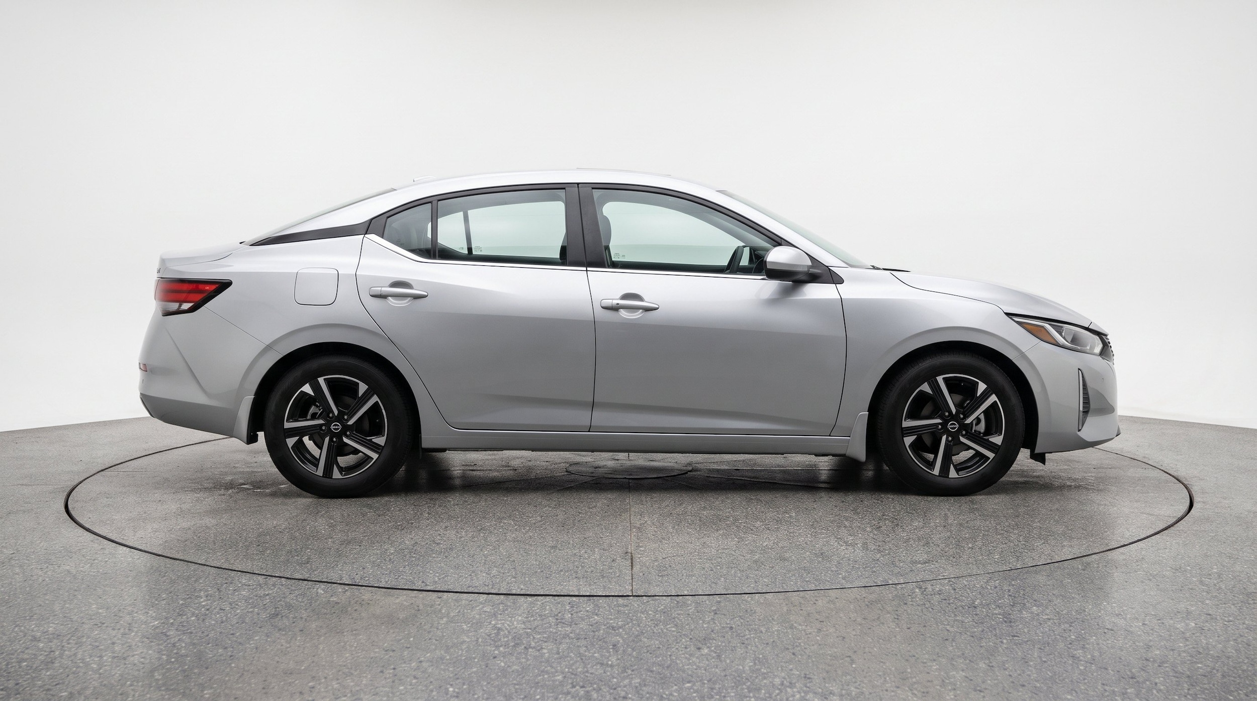 Thumbnail: 2025 Nissan Sentra - 11
