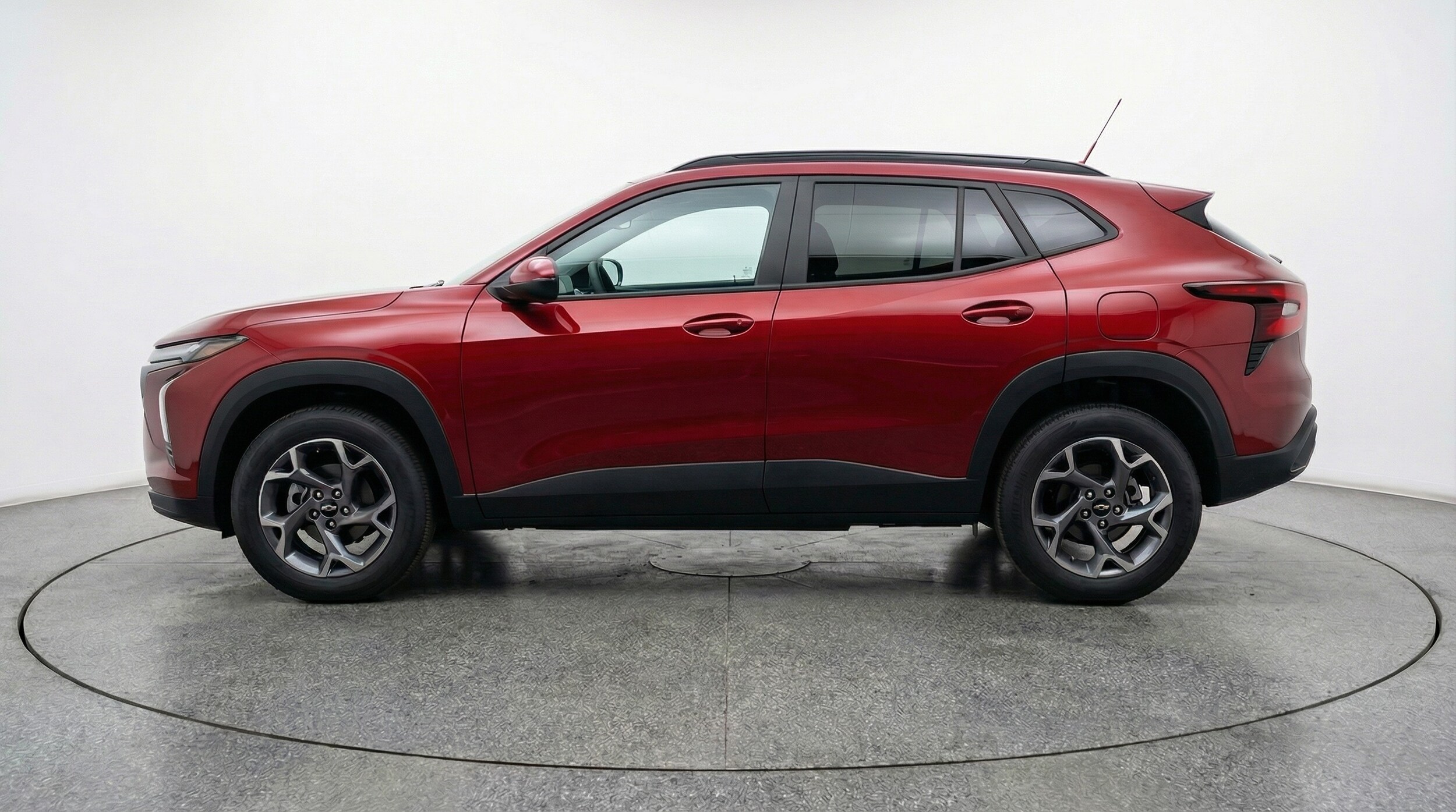 Thumbnail: 2025 Chevrolet Trax - 4