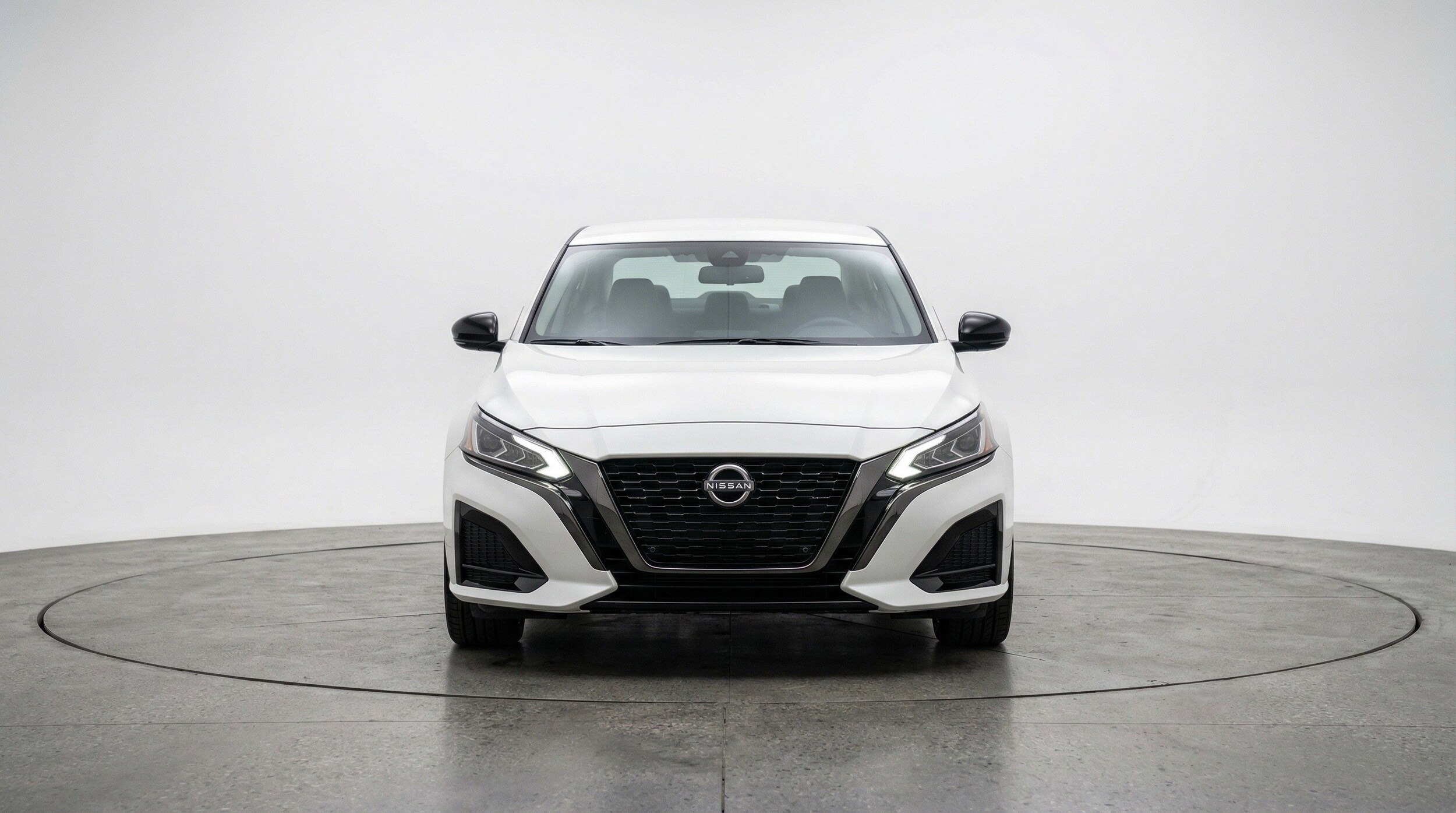 Thumbnail: 2025 Nissan Altima - 2