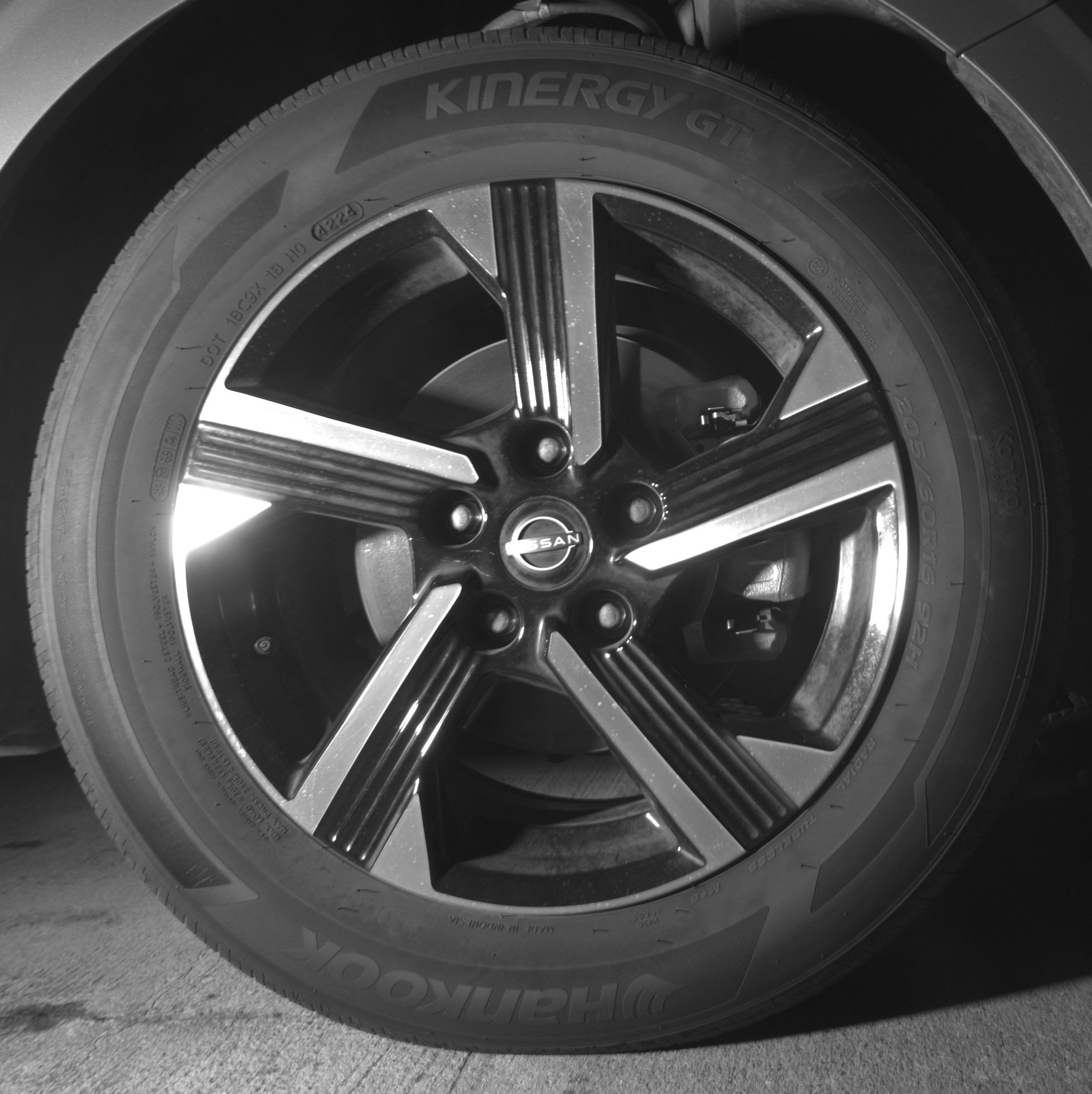 Thumbnail: 2025 Nissan Sentra - 13