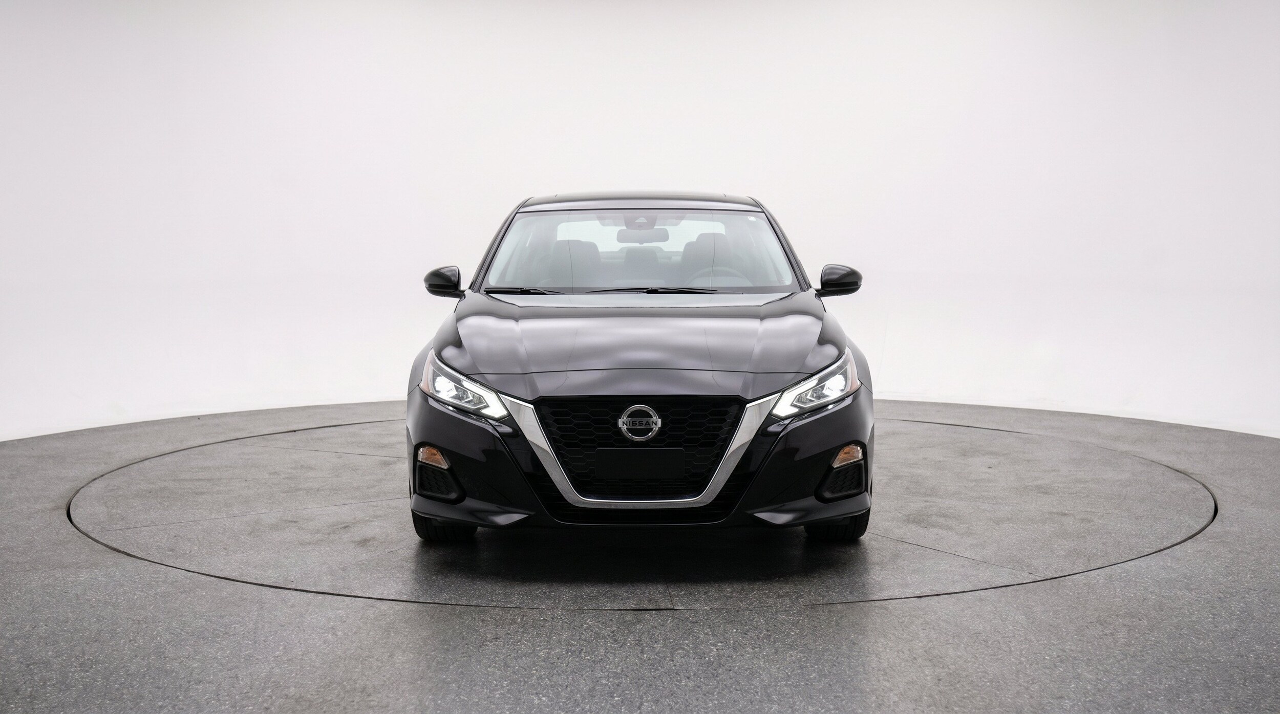 Thumbnail: 2025 Nissan Altima - 2