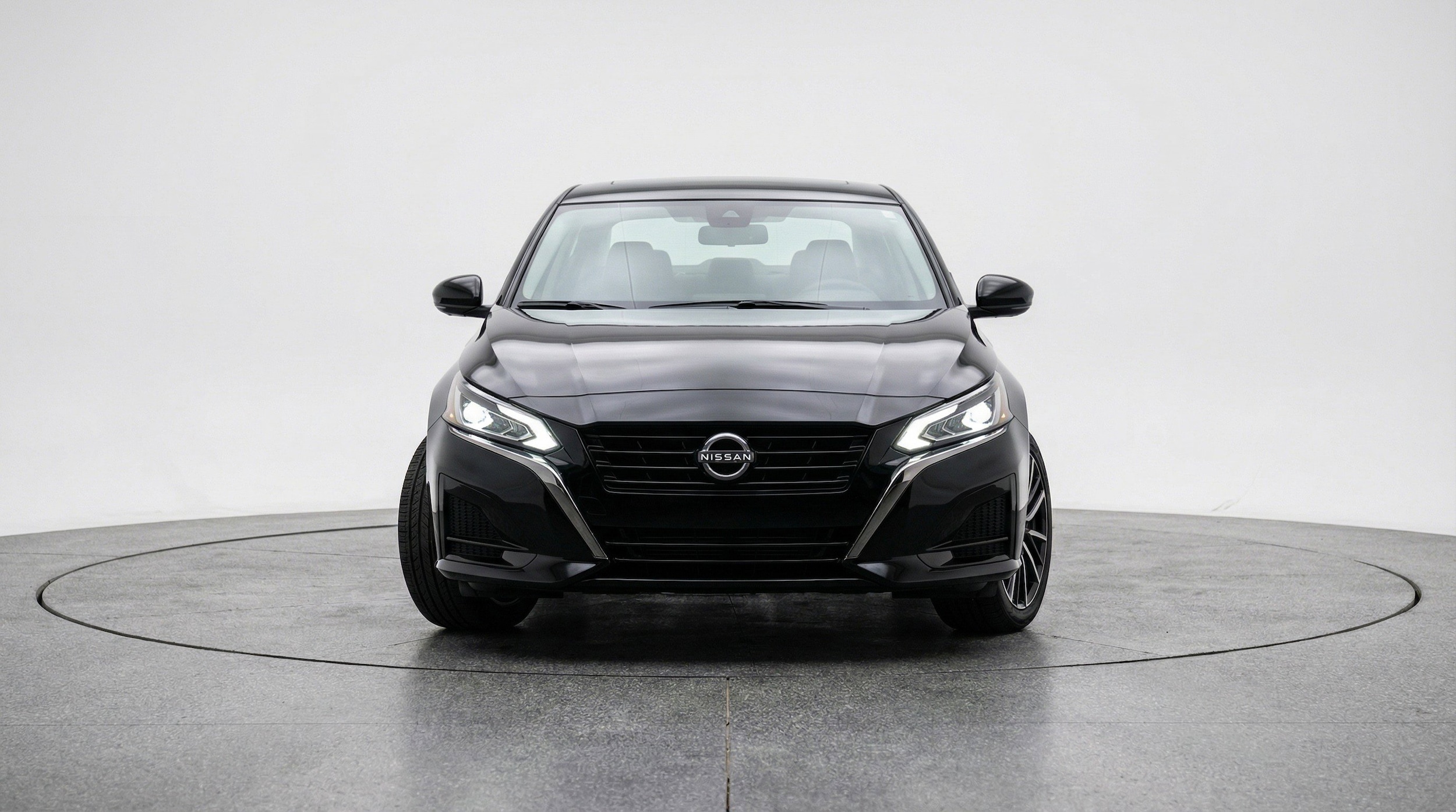 Thumbnail: 2025 Nissan Altima - 2