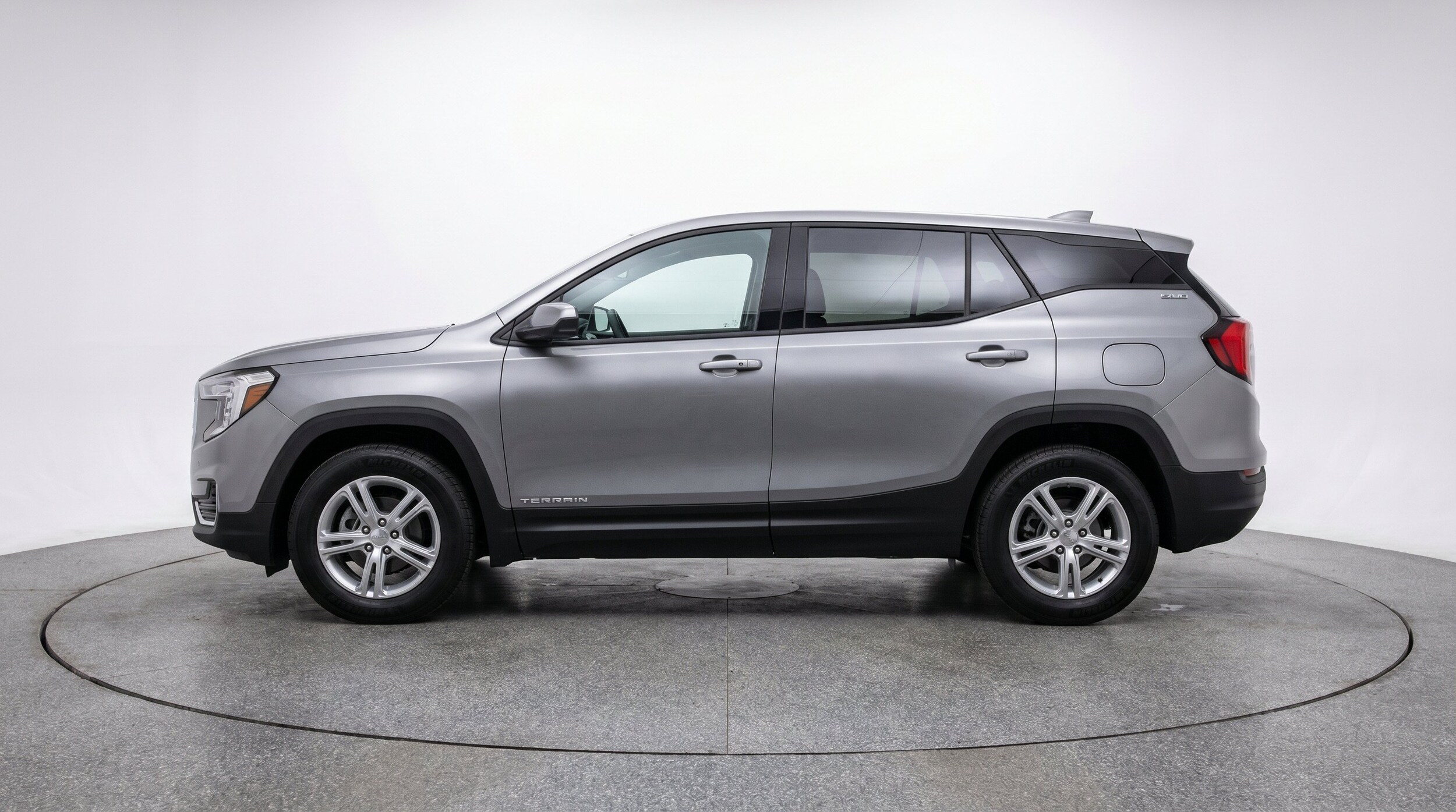 Thumbnail: 2024 GMC Terrain - 5