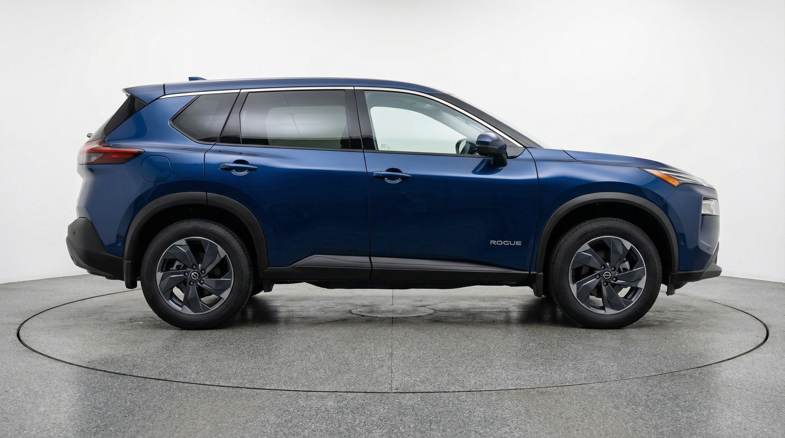 Thumbnail: 2025 Nissan Rogue - 8