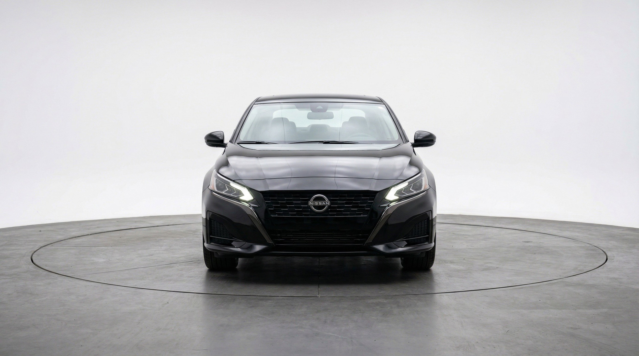 Thumbnail: 2025 Nissan Altima - 2