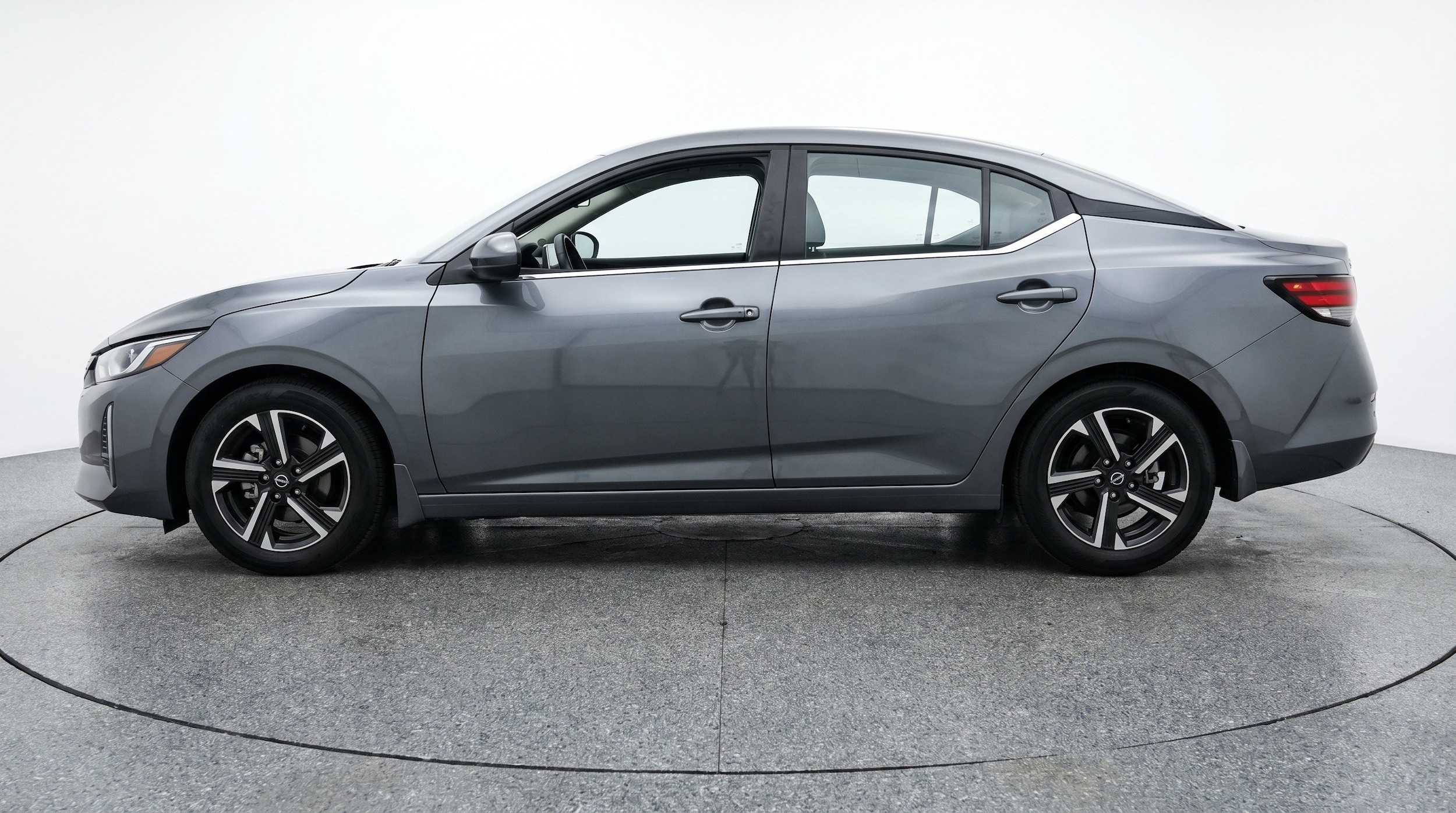 Thumbnail: 2025 Nissan Sentra - 5