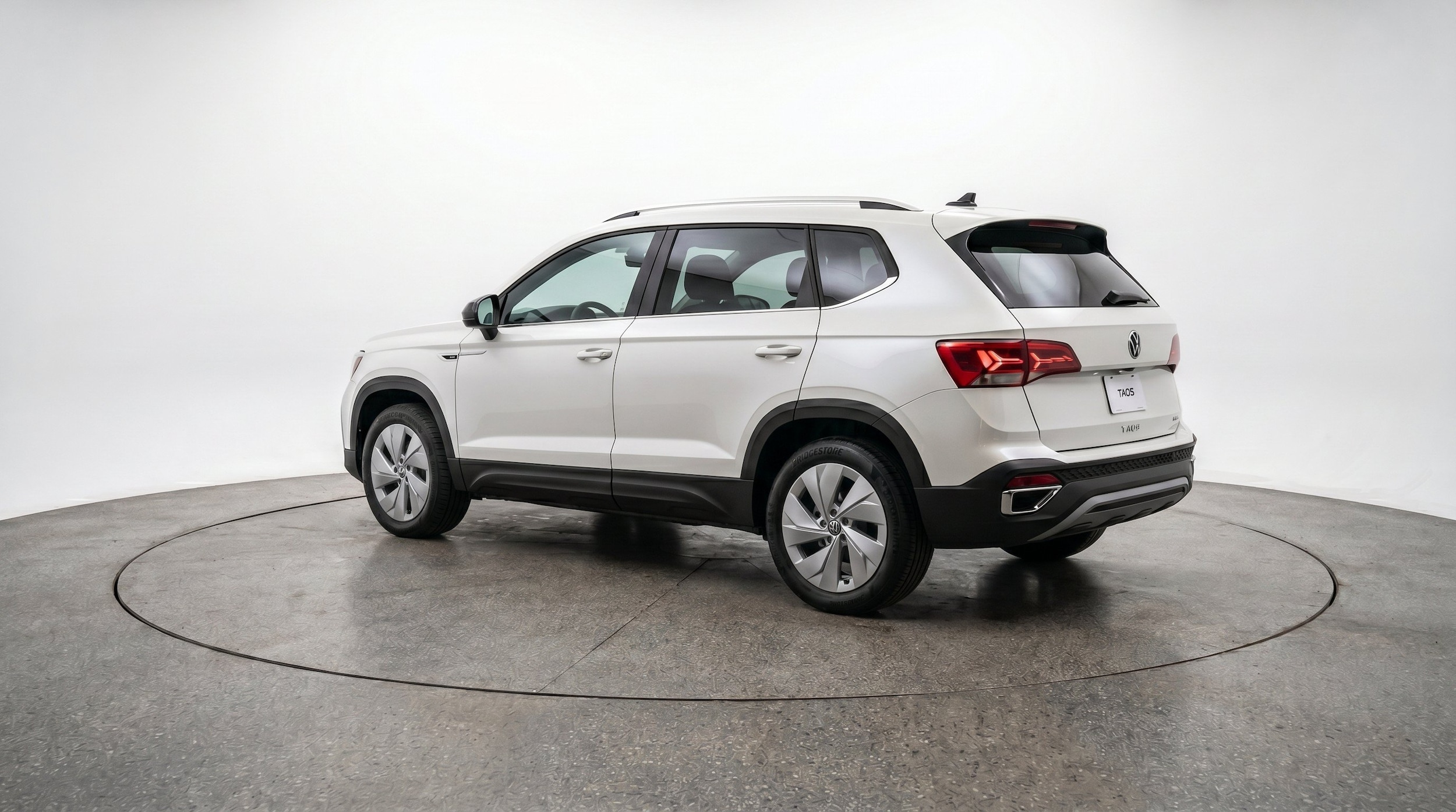 Thumbnail: 2026 Volkswagen Taos - 6