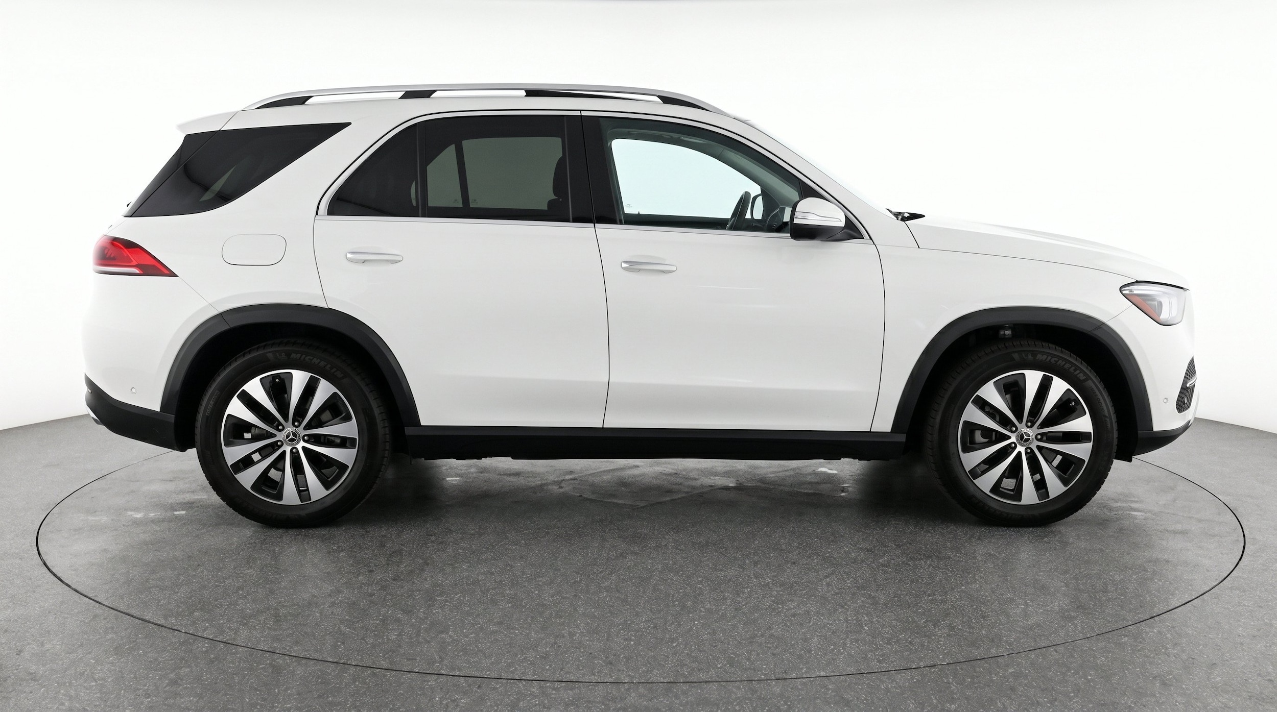 Thumbnail: 2026 Mercedes-Benz GLE - 11