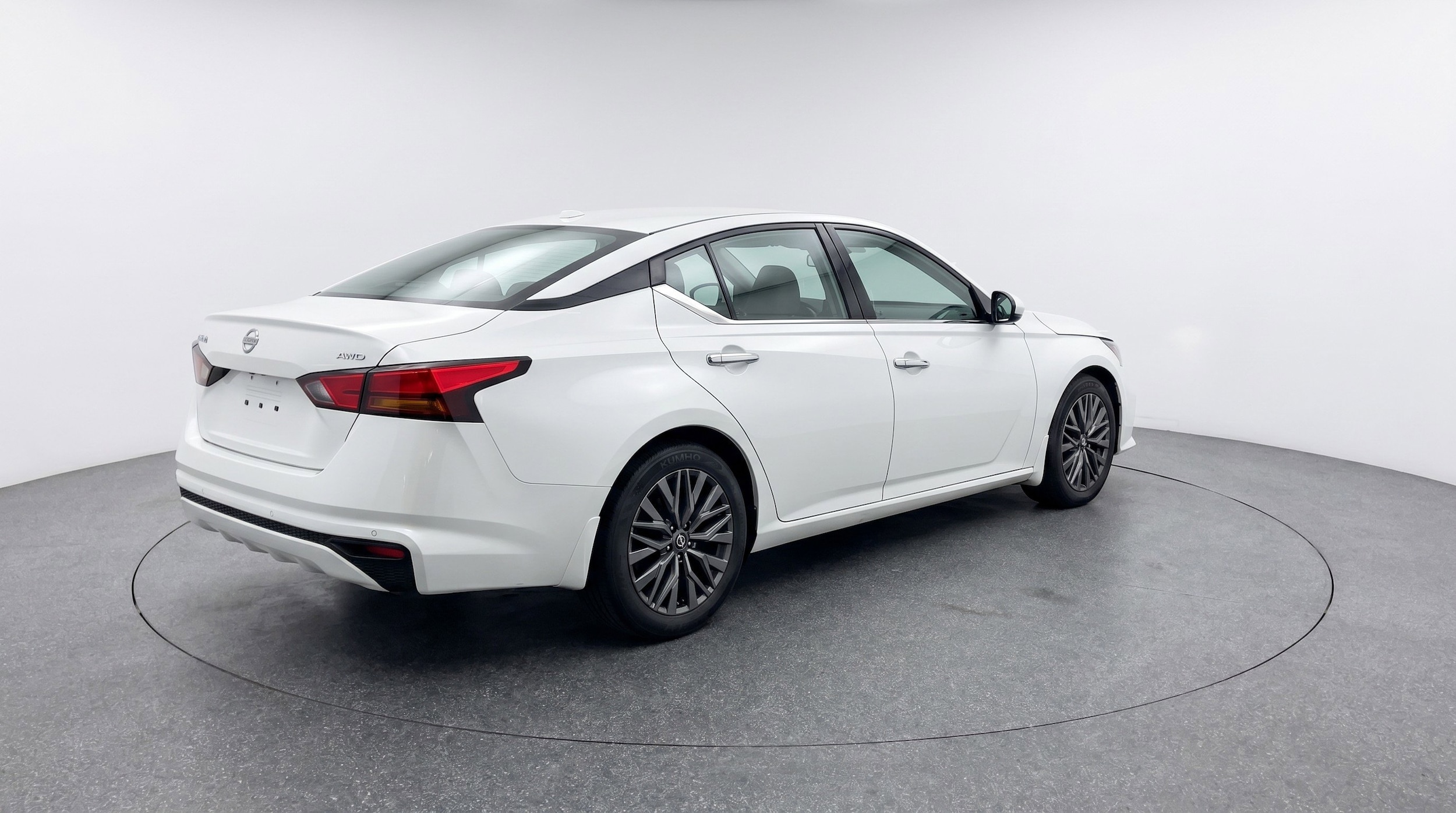 Thumbnail: 2025 Nissan Altima - 9