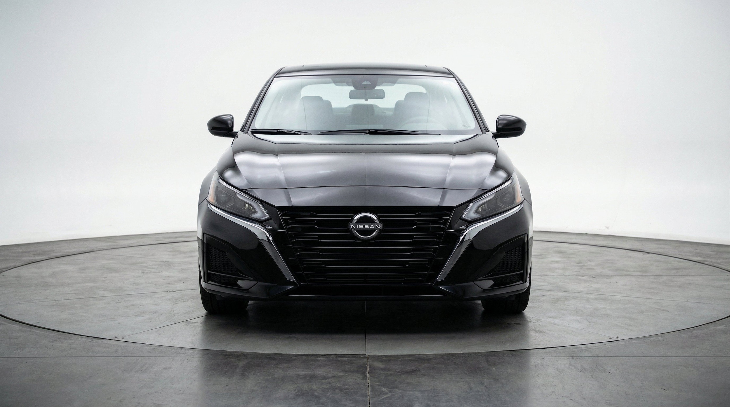 Thumbnail: 2025 Nissan Altima - 2