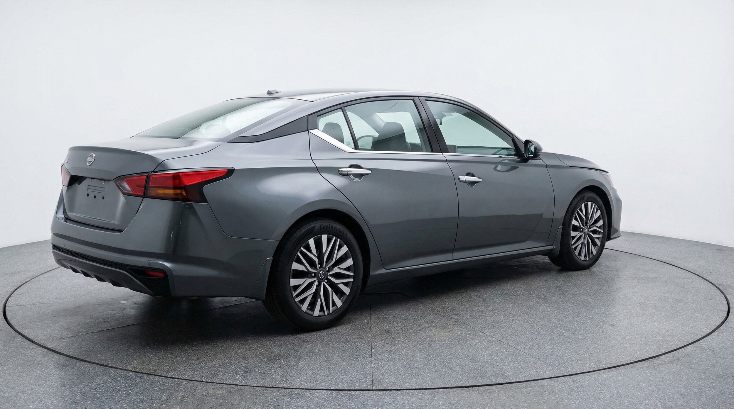 Thumbnail: 2025 Nissan Altima - 9