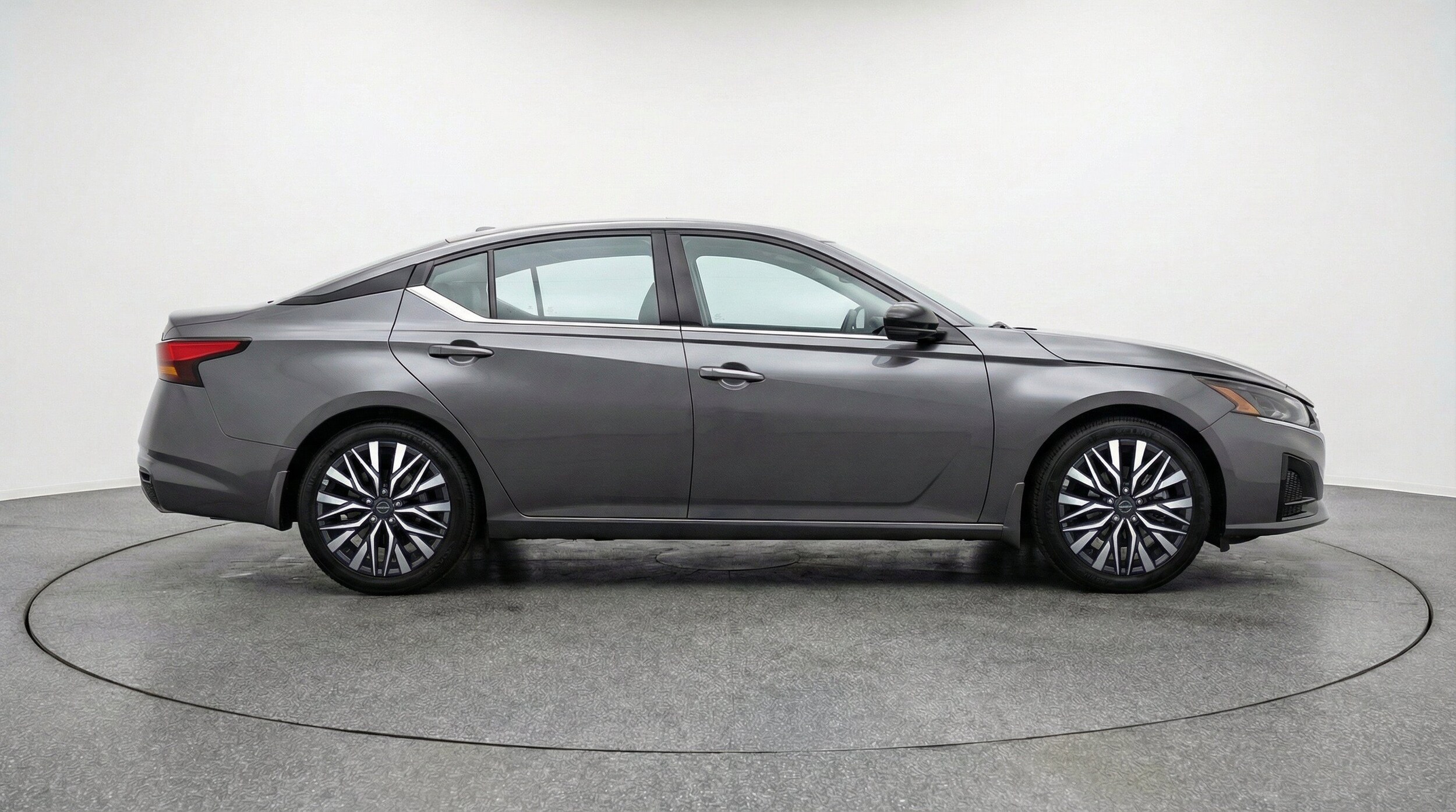 Thumbnail: 2025 Nissan Altima - 11