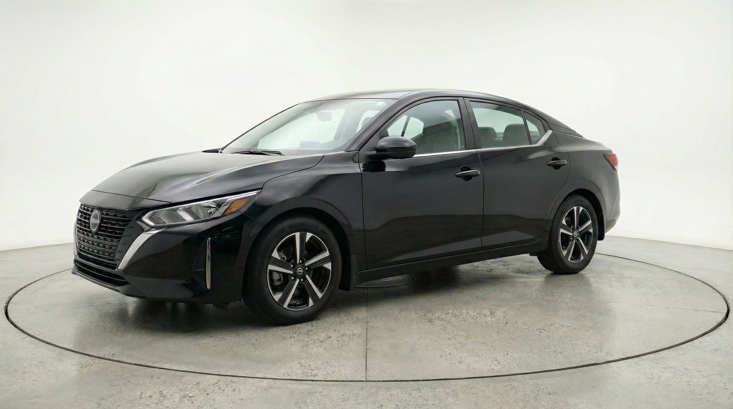 Thumbnail: 2025 Nissan Sentra - 3