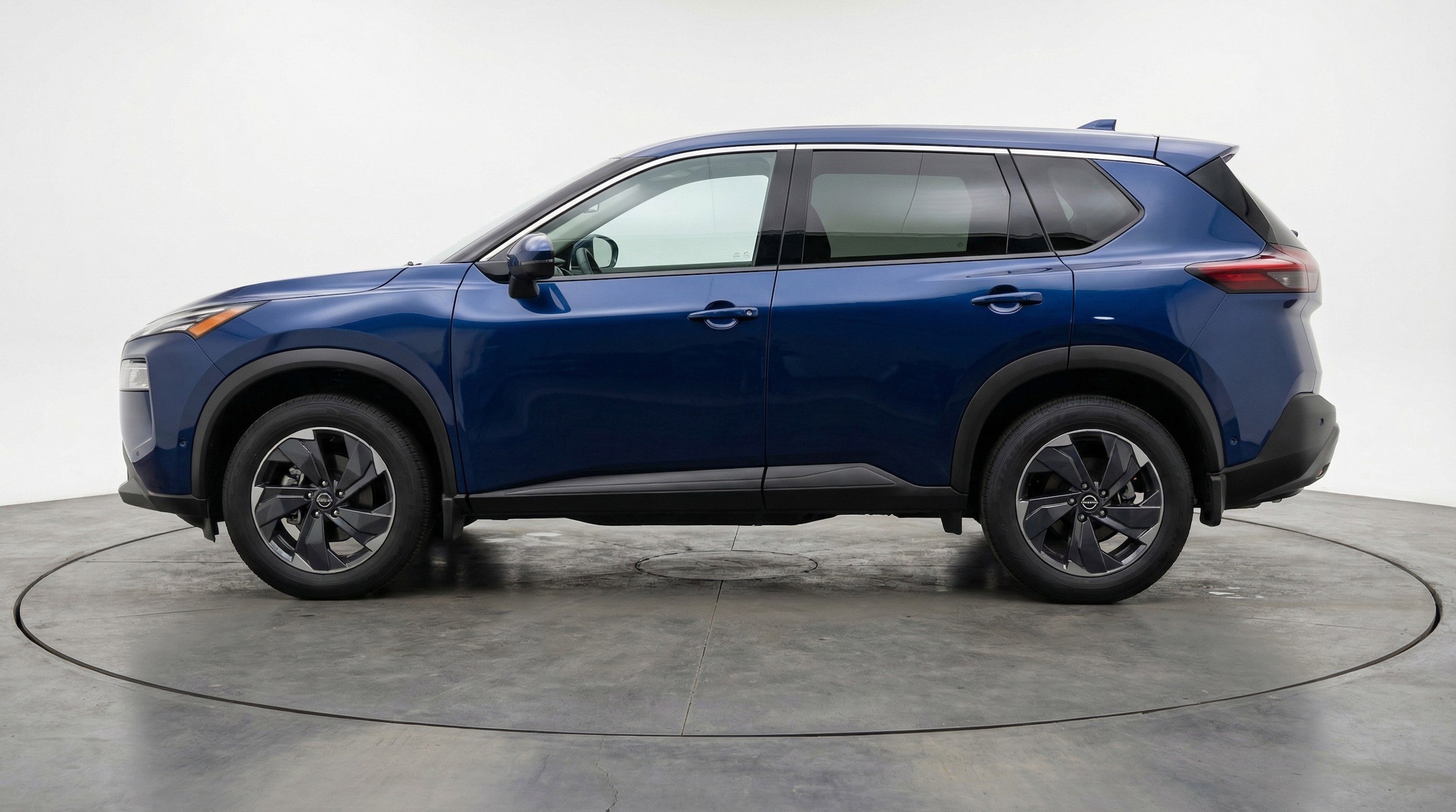 Thumbnail: 2025 Nissan Rogue - 5