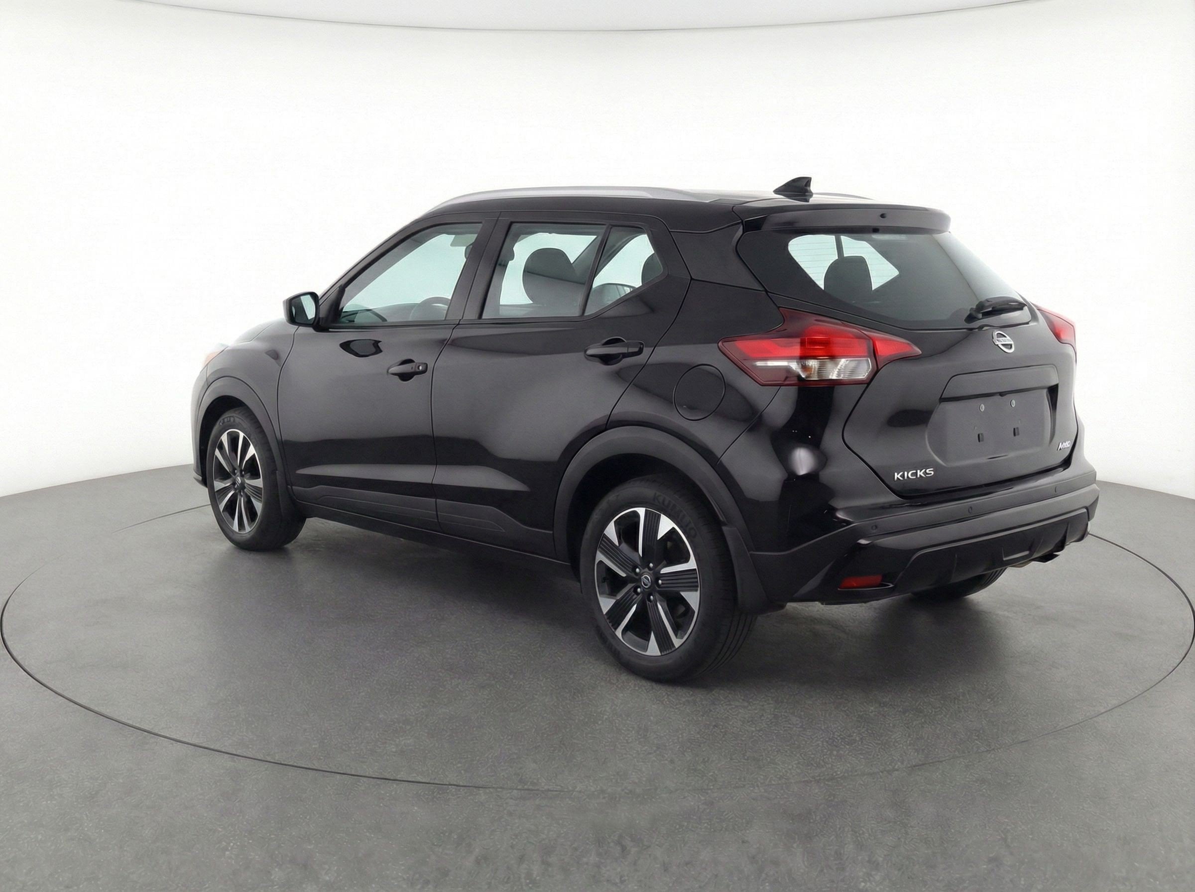 Thumbnail: 2025 Nissan Kicks - 6