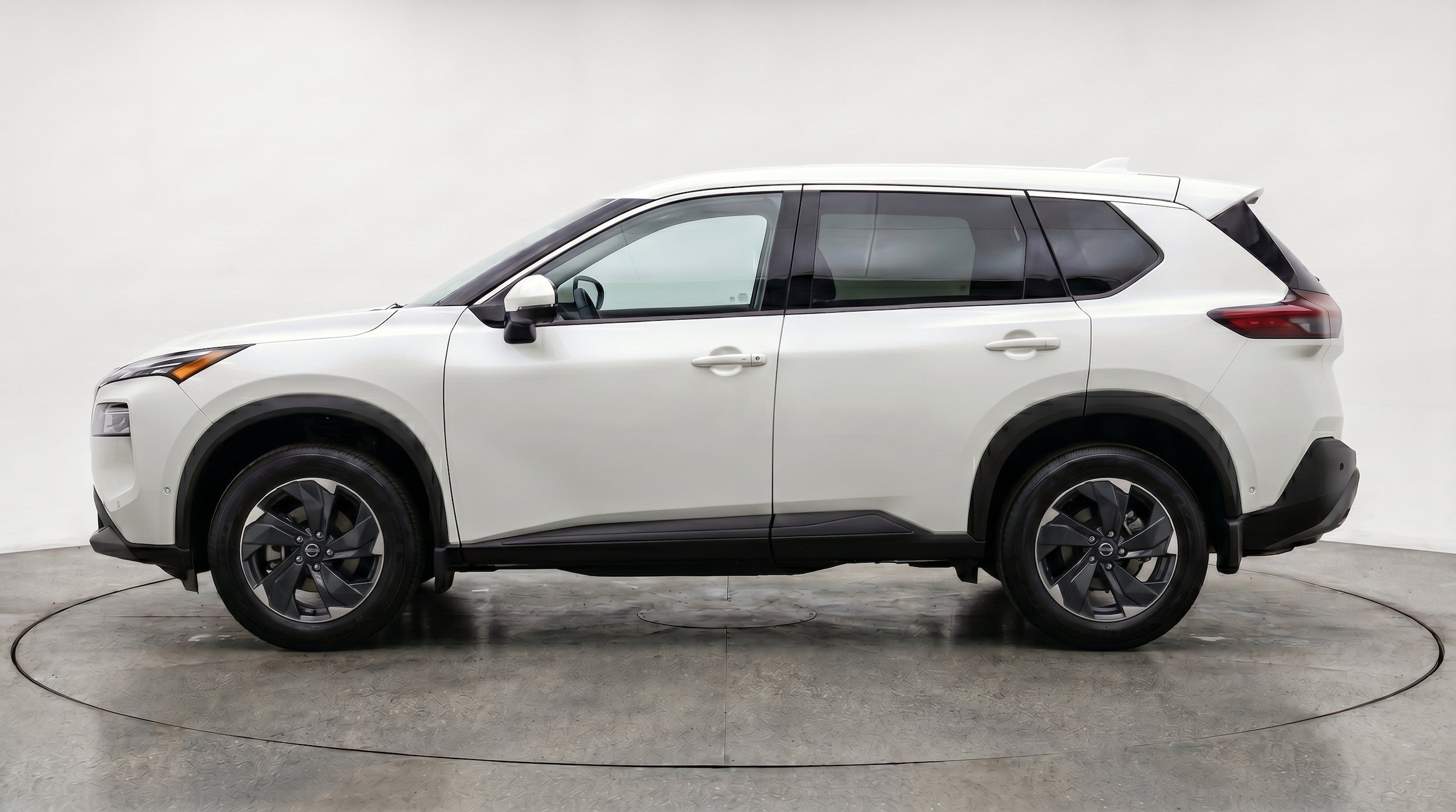 Thumbnail: 2025 Nissan Rogue - 5