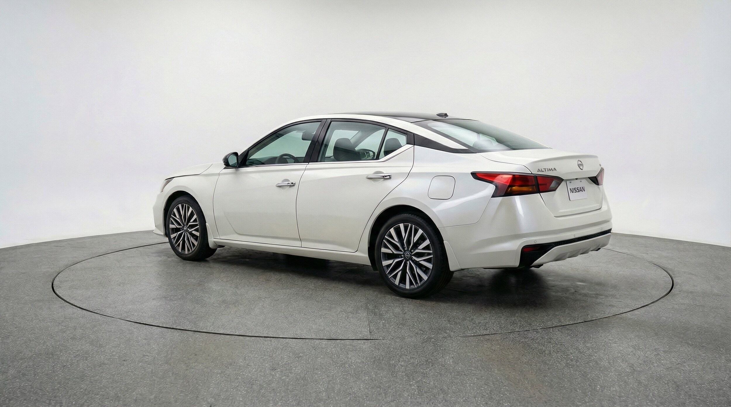 Thumbnail: 2025 Nissan Altima - 6