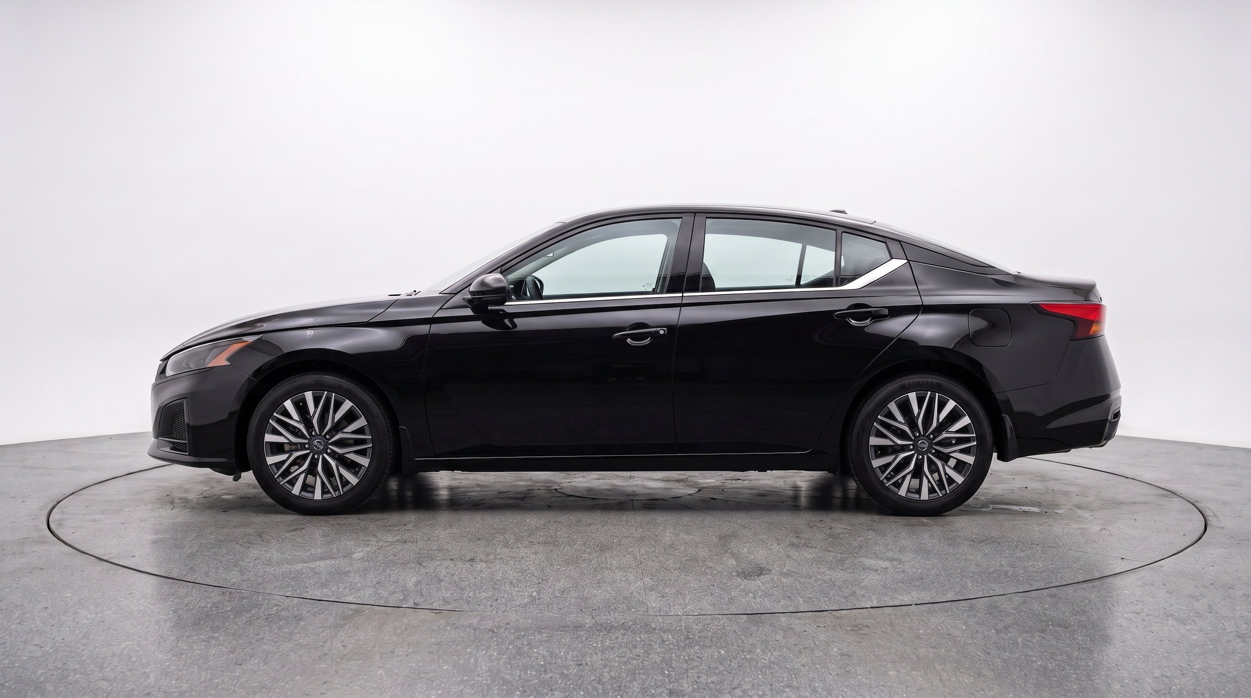 Thumbnail: 2026 Nissan Altima - 5