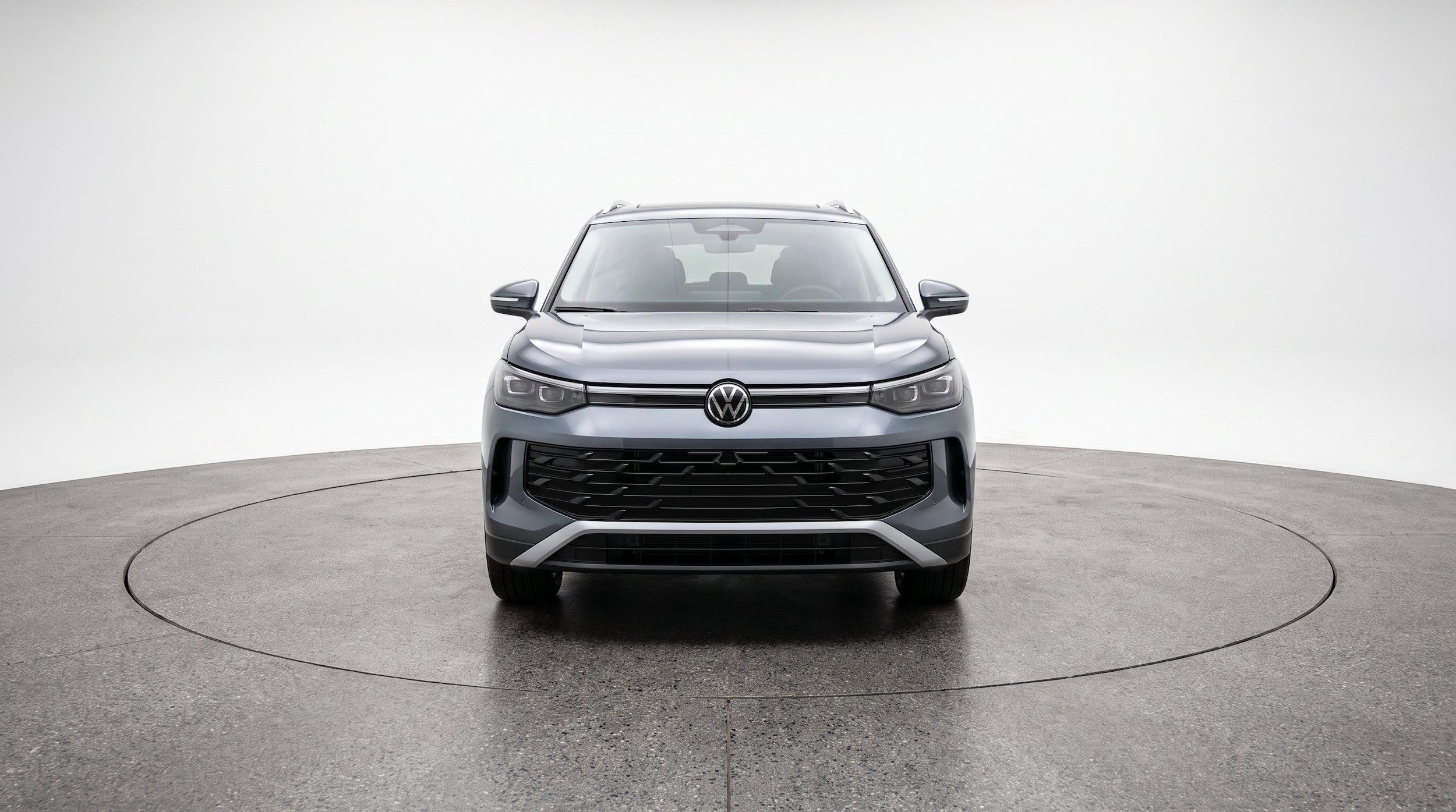 Thumbnail: 2026 Volkswagen Tiguan - 2